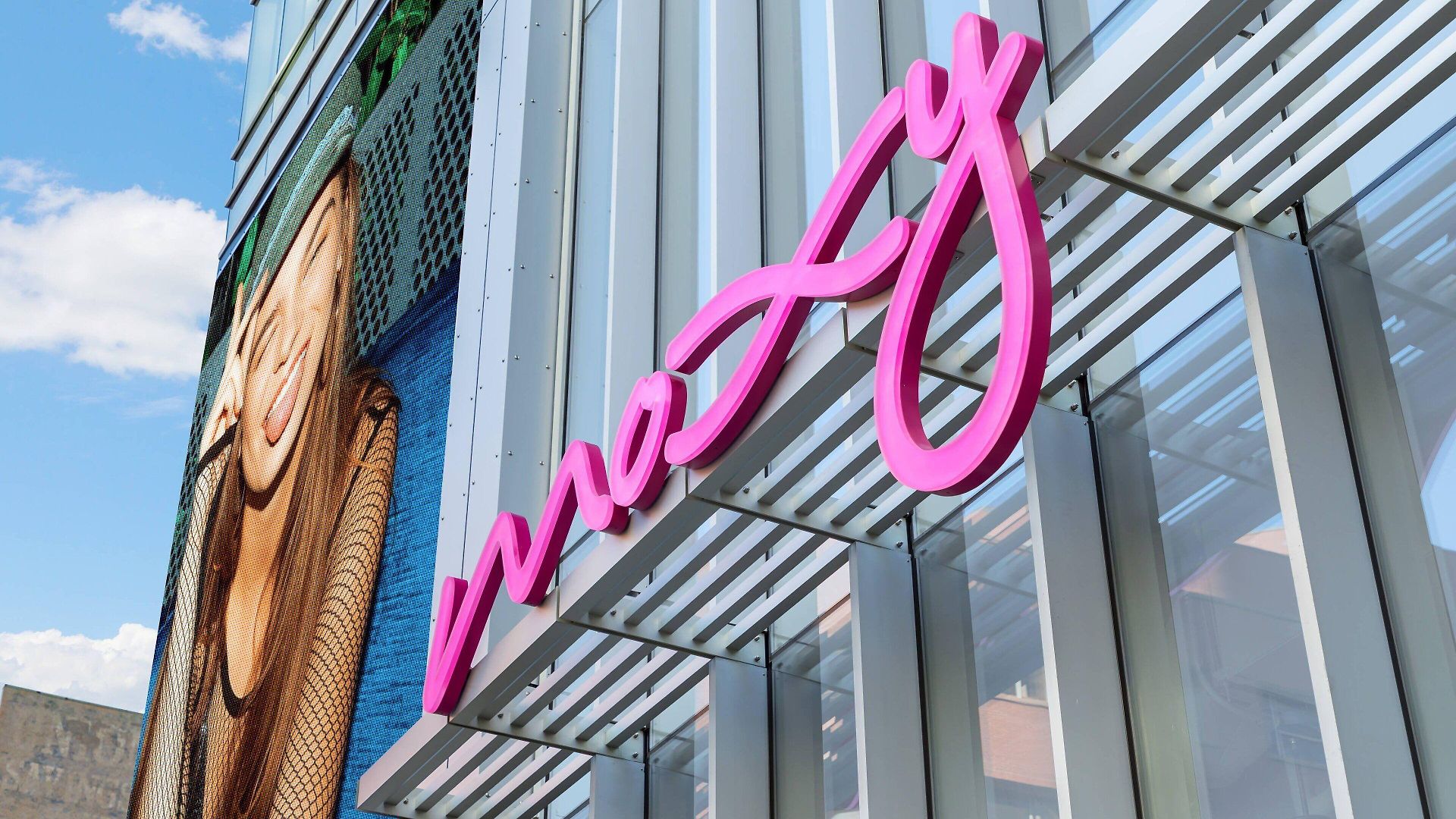 Hotel Moxy Downtown Boston