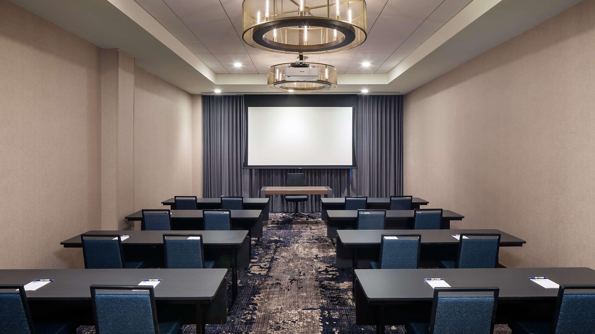 Hotel Homewood By Hilton Seaport District