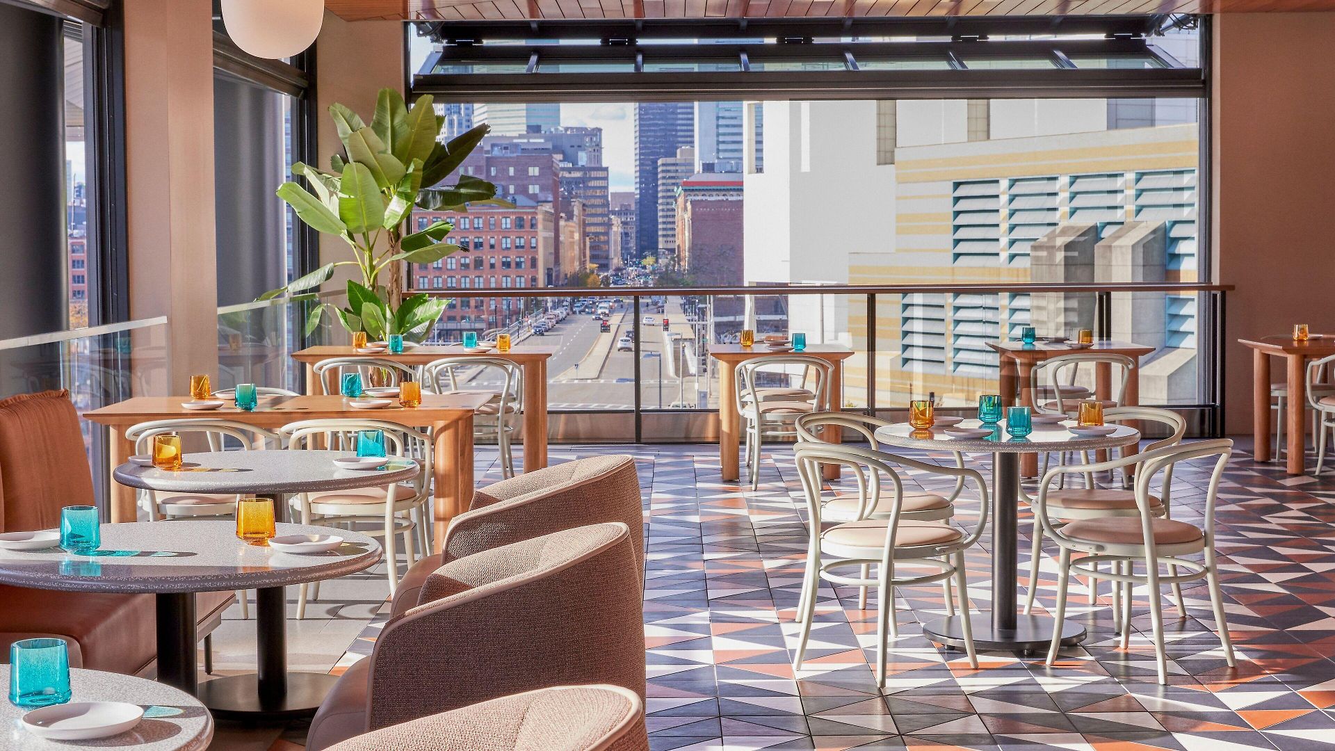 Omni At The Seaport 4* Boston