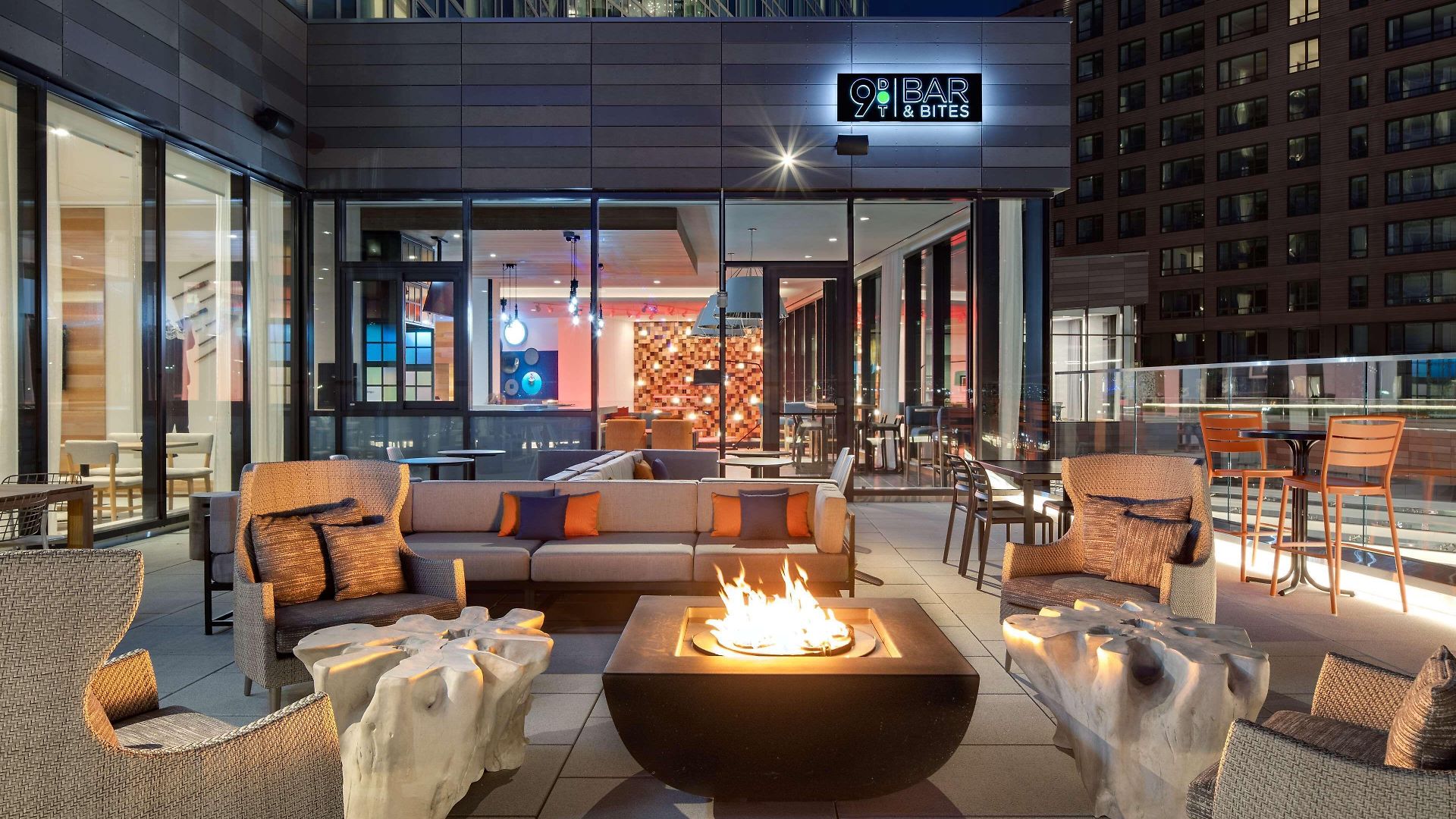 Hyatt Place Boston/seaport District 3* Boston