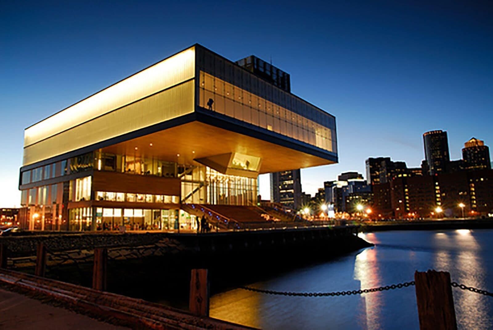 Hotel Hyatt Place Boston/seaport District 3*