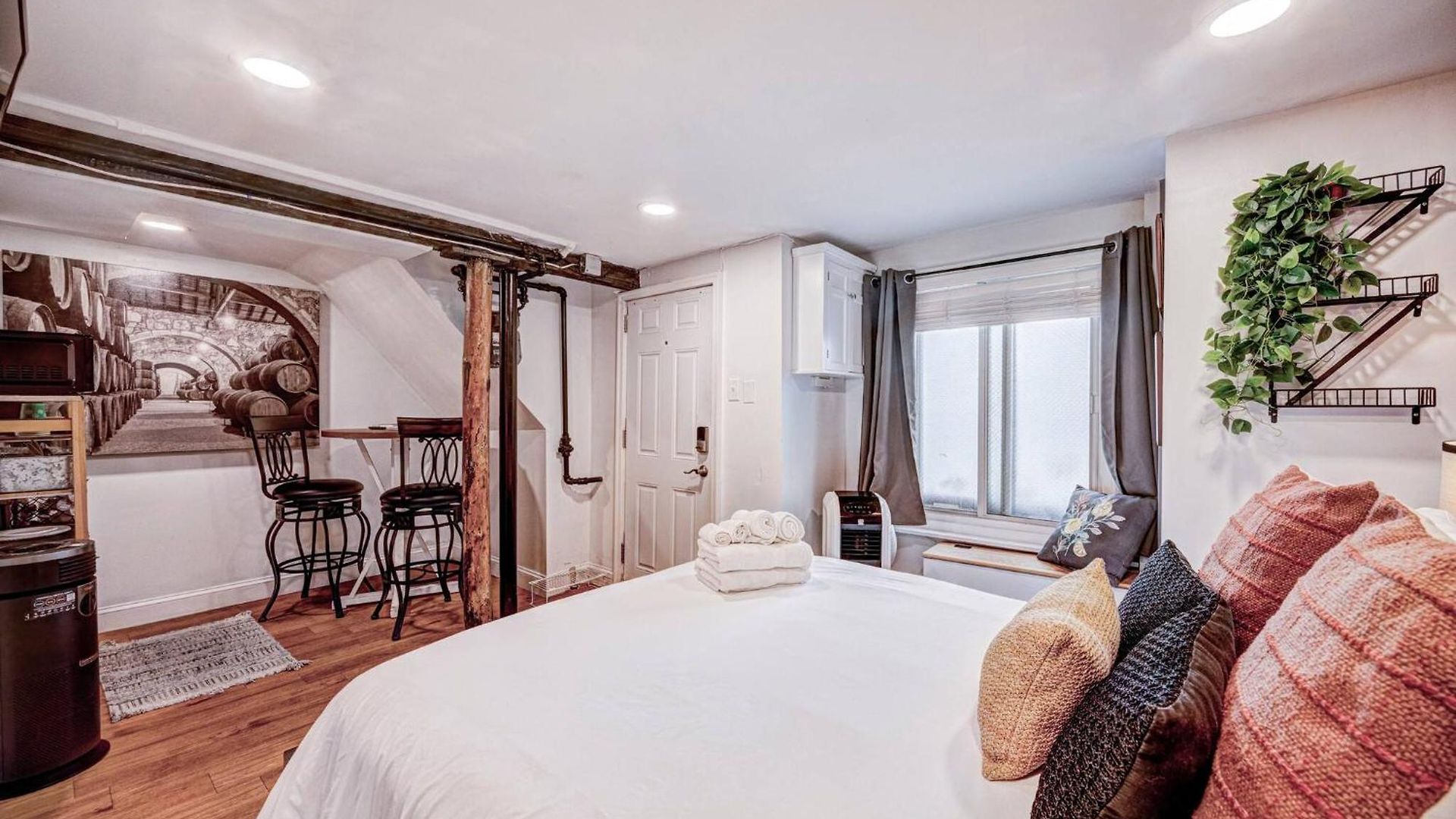 Eagle's Landing - Logan Airport Guest house Boston