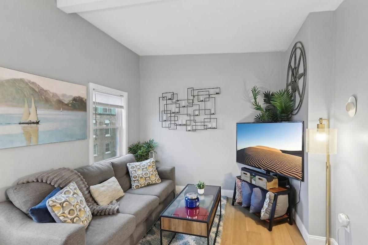 New Southie Penthouse With Private Roof Deck