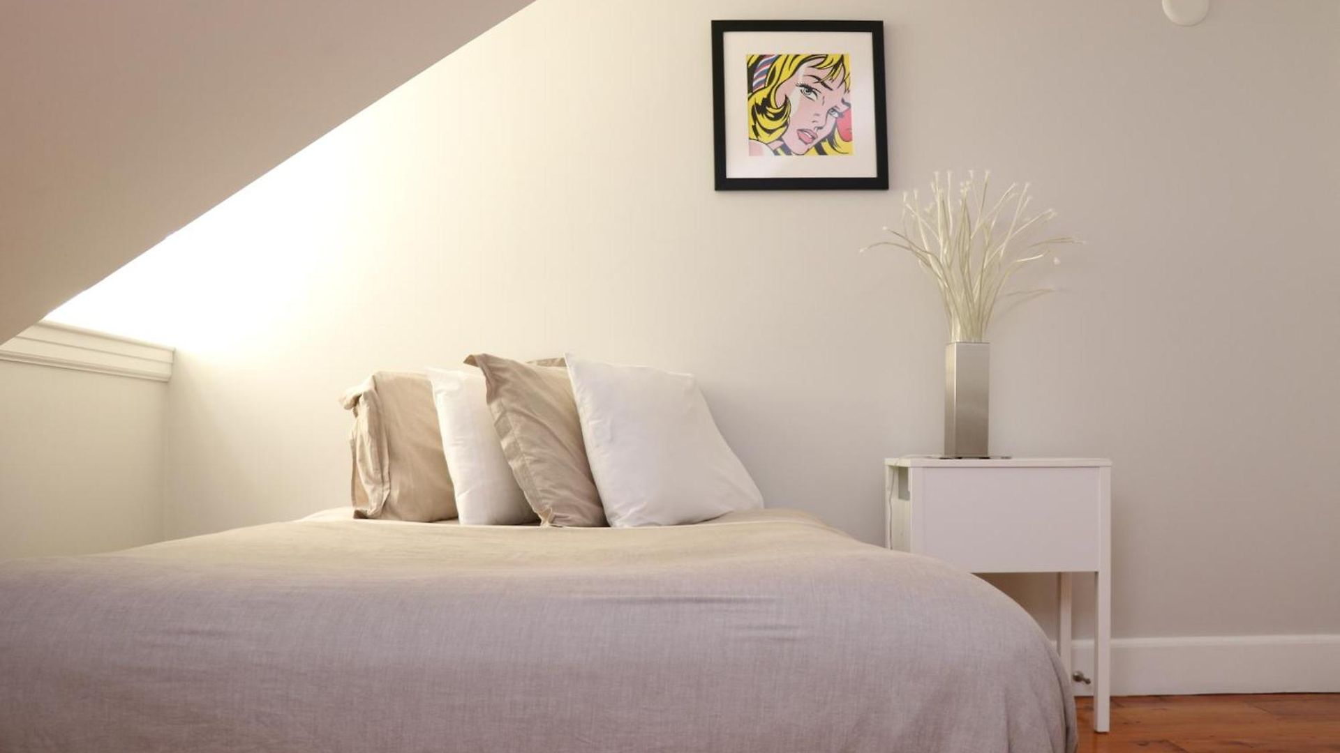 Downtown Beacon Hill, Convenient, Comfy #14 3*
