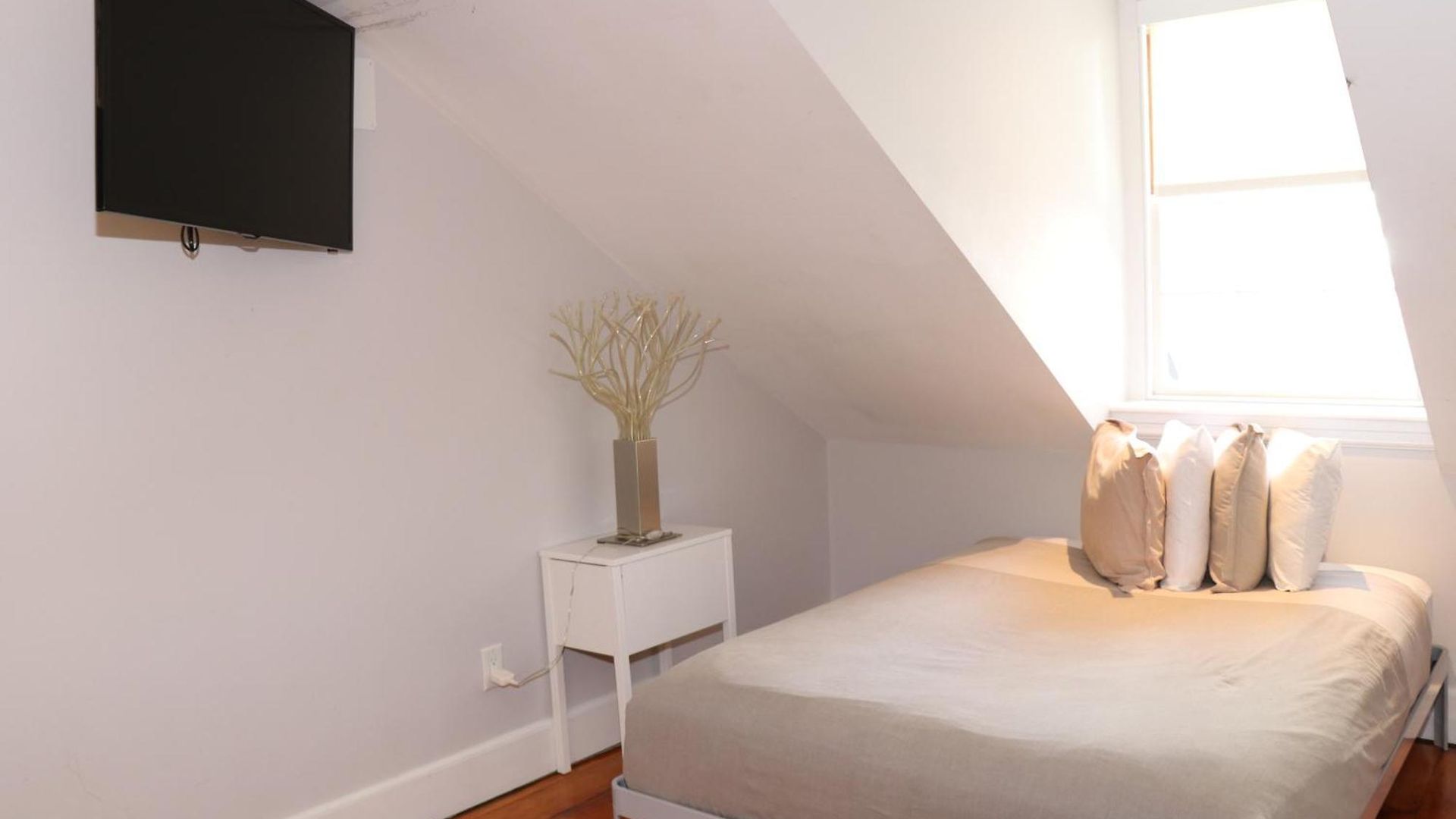 Comfy Beacon Hill Great For Work Travel #13 3* Boston
