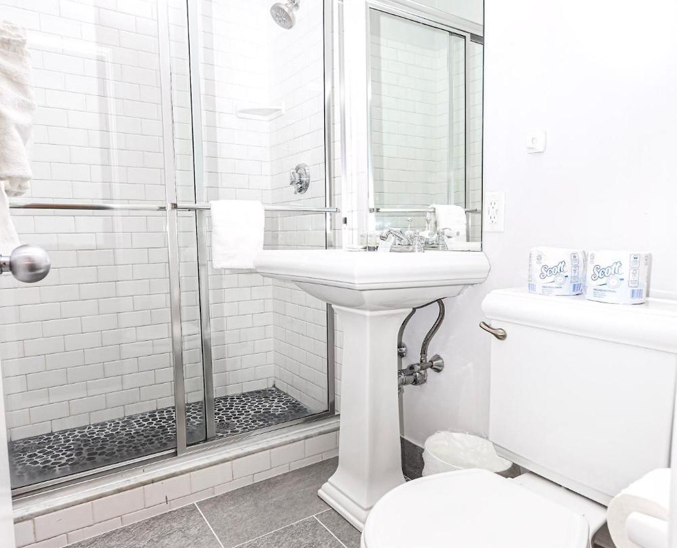 Aparthotel Stylish In Brownstone, C.ave #21 4*