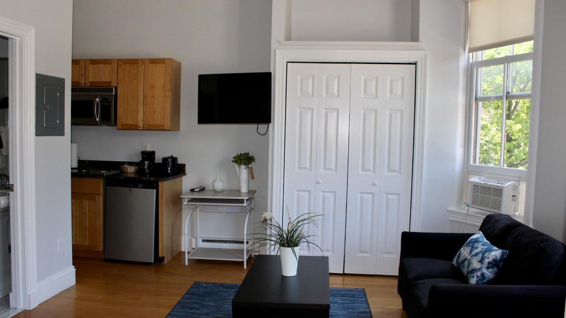 Stylish Downtown In The Southend, C.ave# 3 Aparthotel 3*