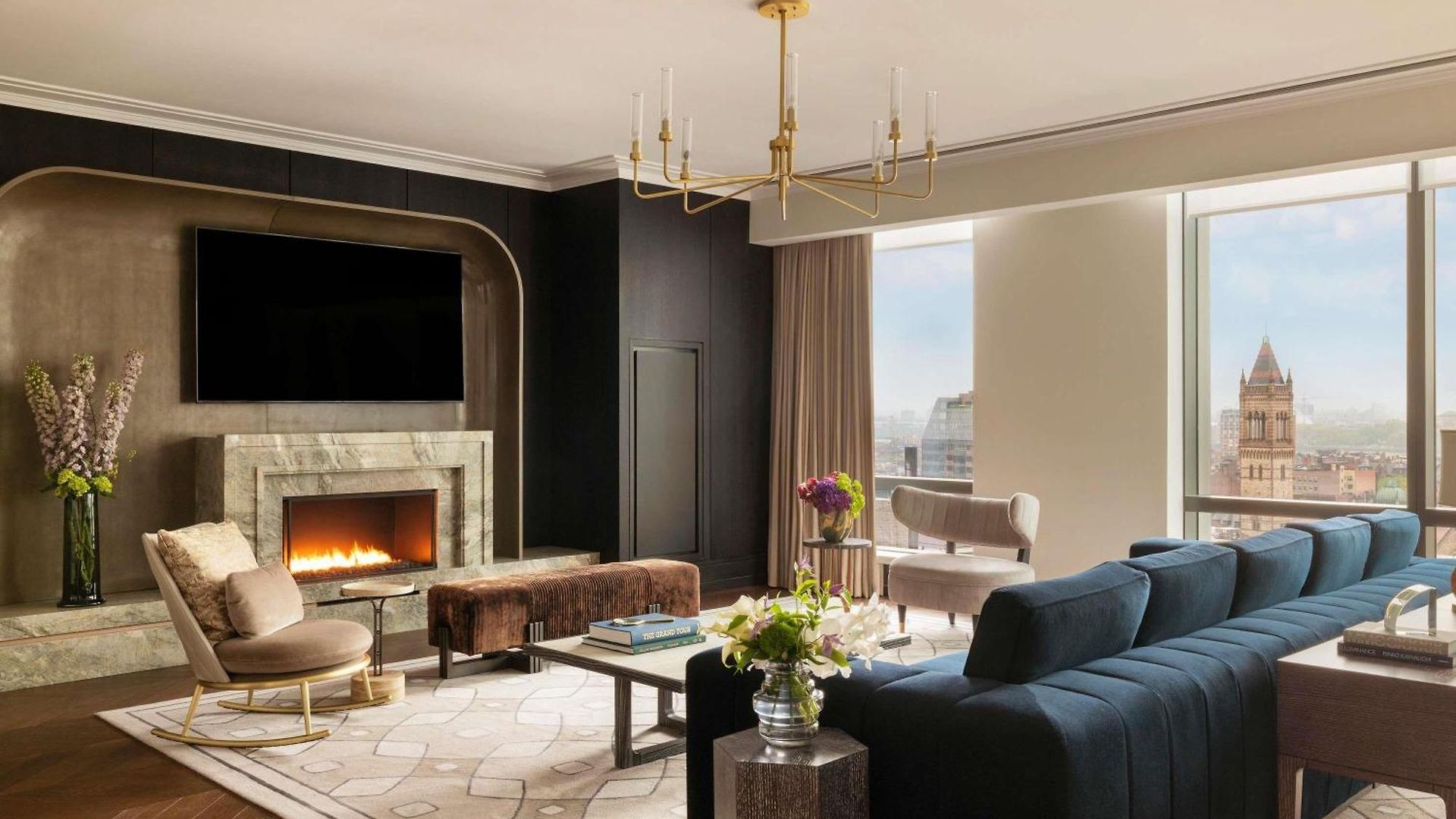 Raffles 5* Boston