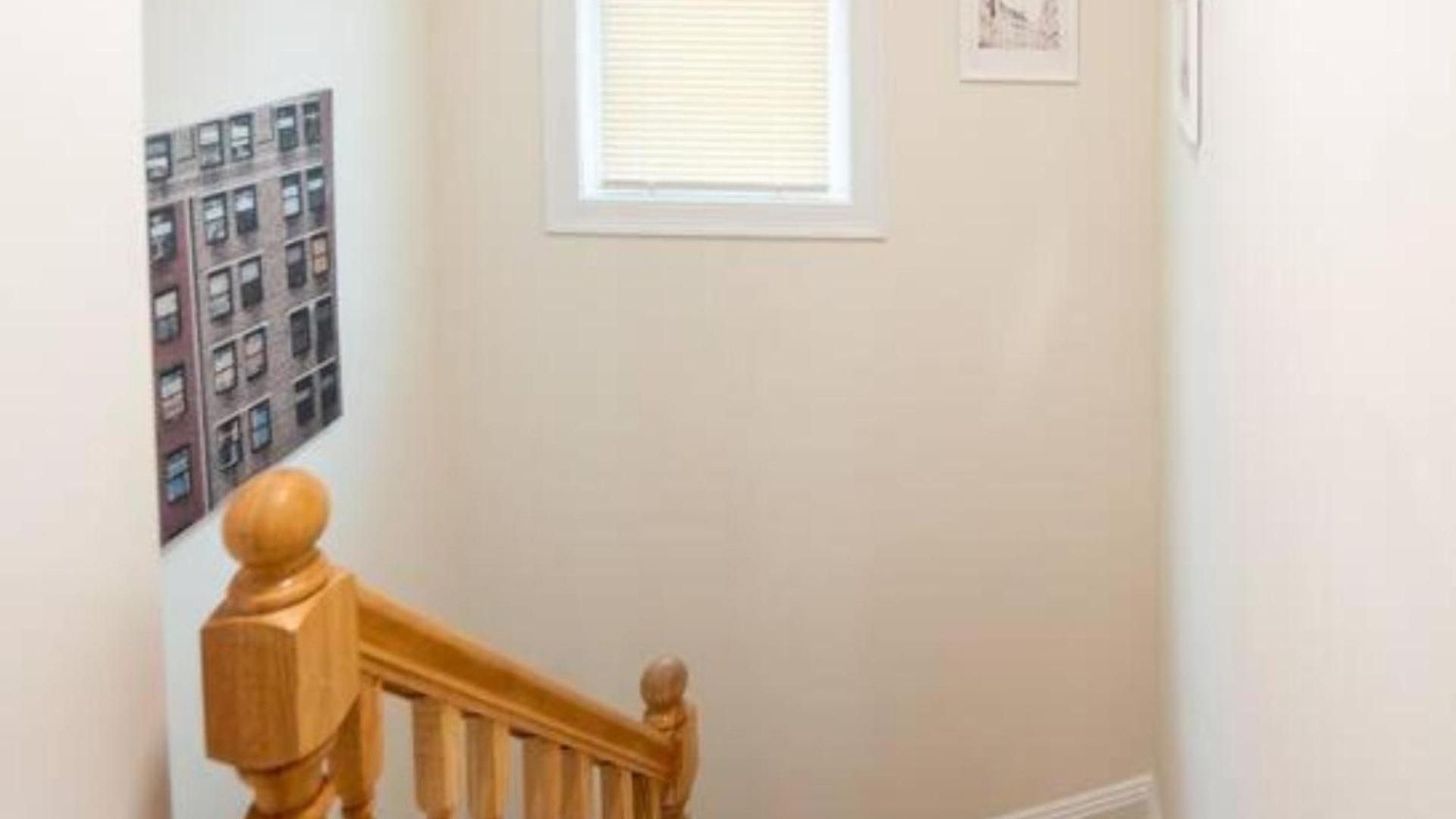 Breezy 3br - Bathtub, Parking, Tv, Walk To Train 803 Apartment Boston