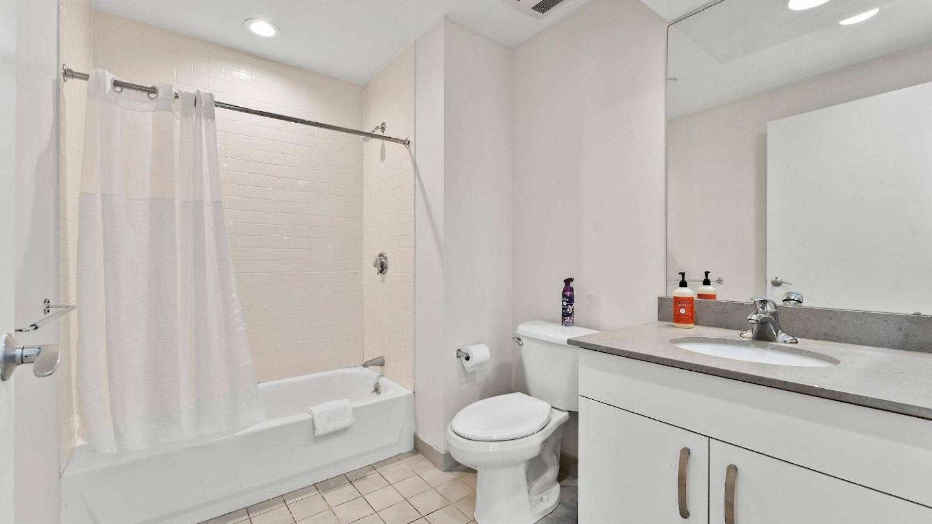 Beautiful 2br In Southend Apartment Boston