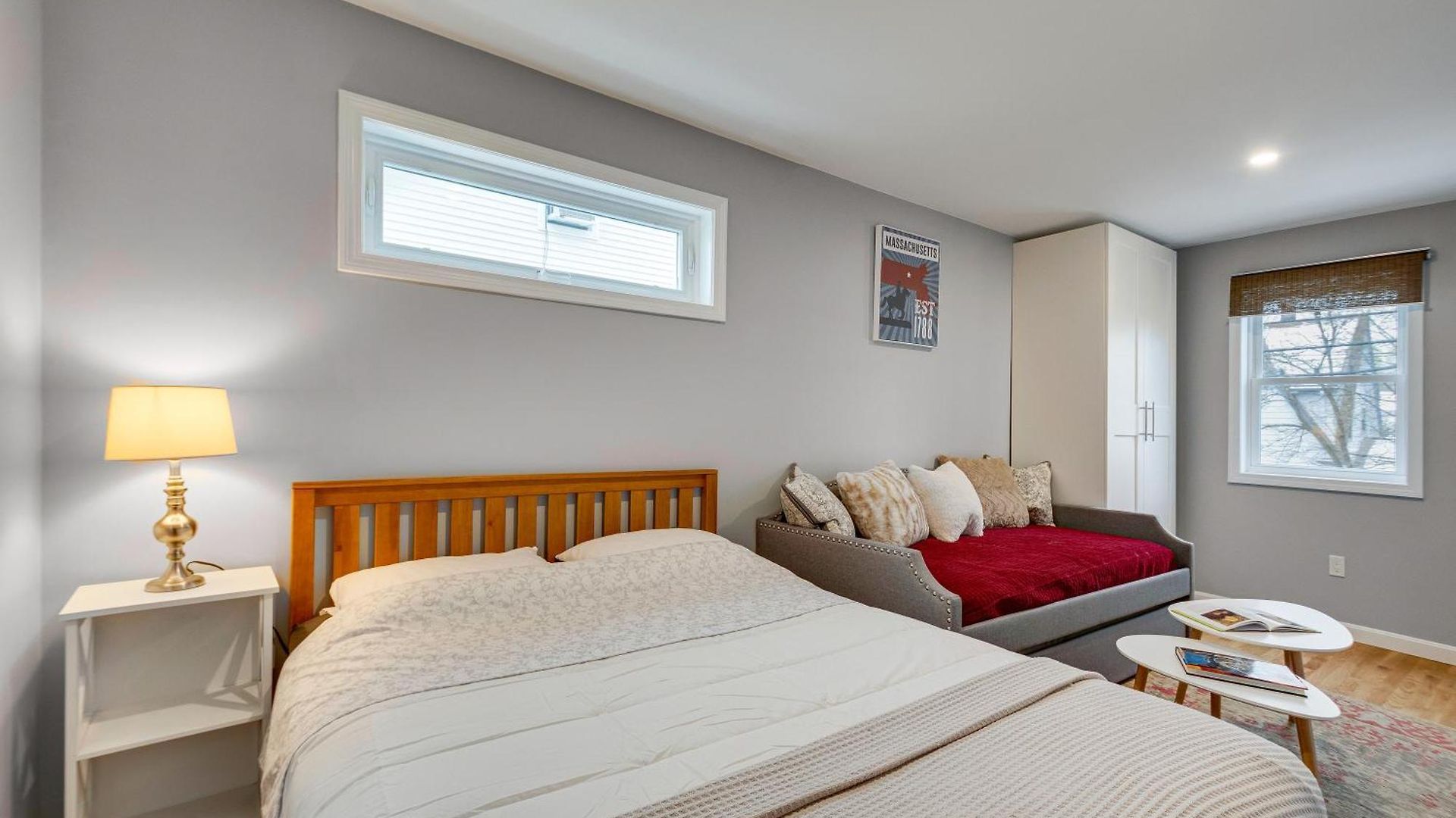 Apartment 2br Dog-friendly In 2-fam - Comfy Retreat *