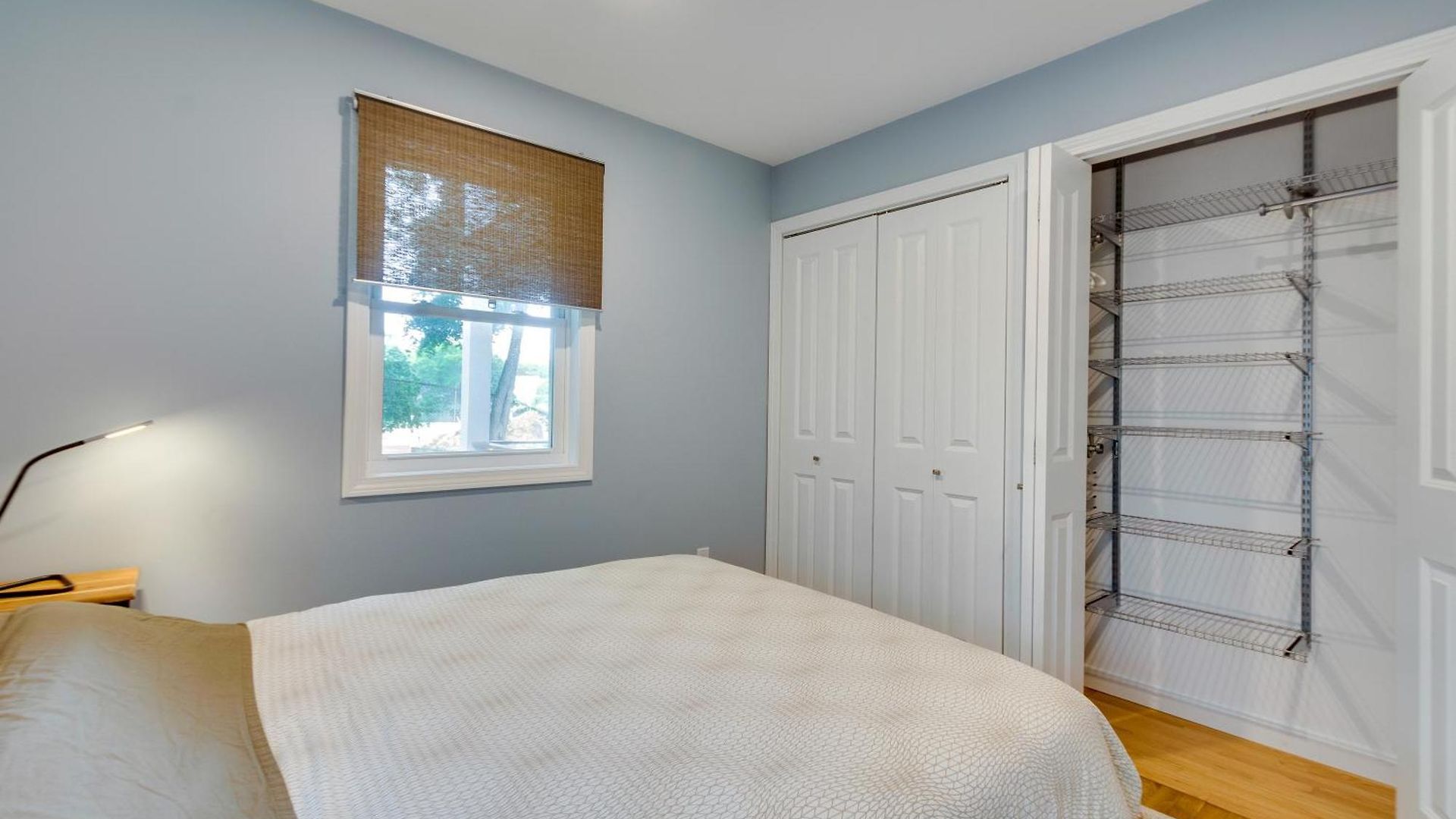 2br Dog-friendly In 2-fam - Comfy Retreat Apartment *