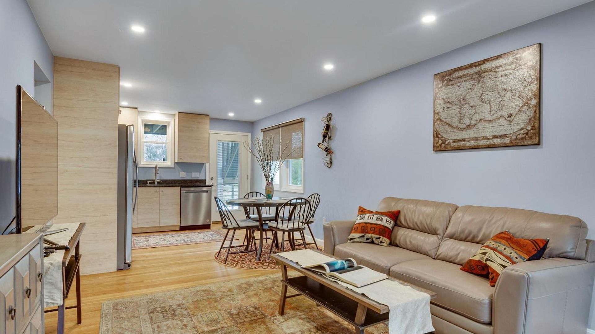 Apartment 2br Dog-friendly In 2-fam - Comfy Retreat Boston