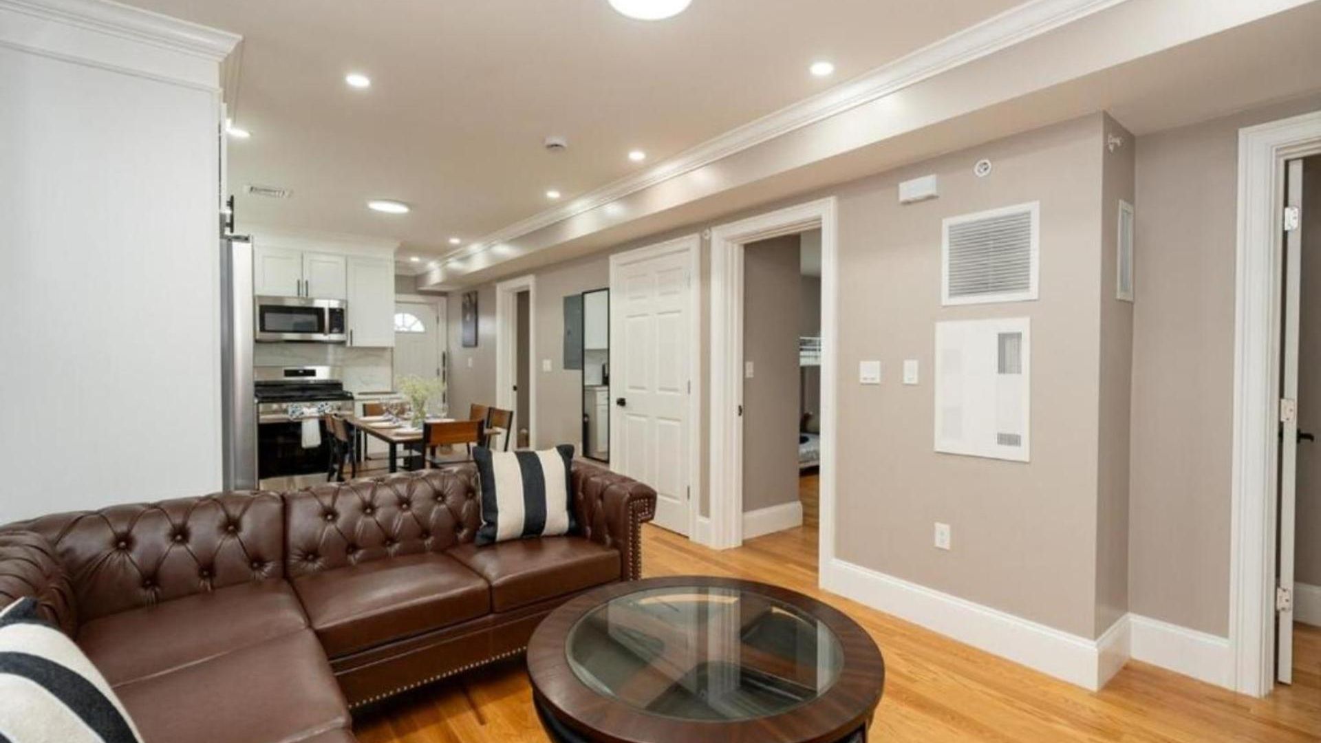 Expansive 3br Nest - Pet-friendly - Near Franklin Park & Red Line 558-2 Apartment Boston
