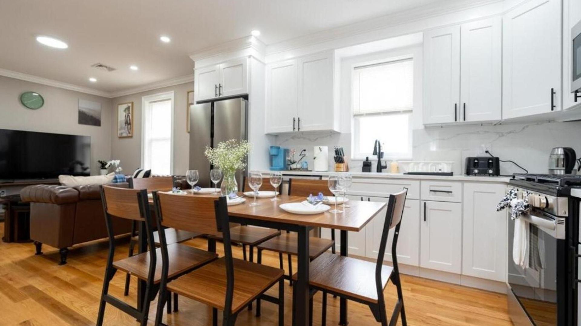 Expansive 3br Nest - Pet-friendly - Near Franklin Park & Red Line 558-2 Apartment Boston