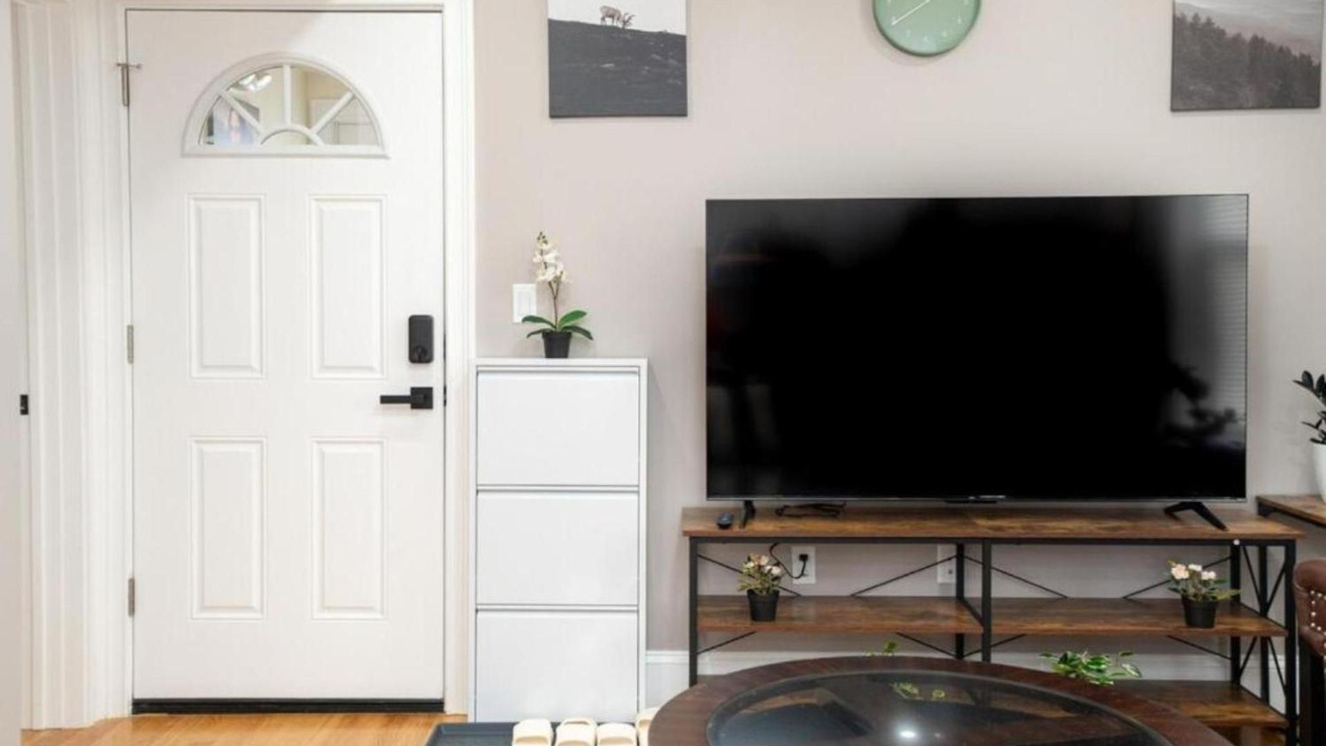 Expansive 3br Nest - Pet-friendly - Near Franklin Park & Red Line 558-2 *