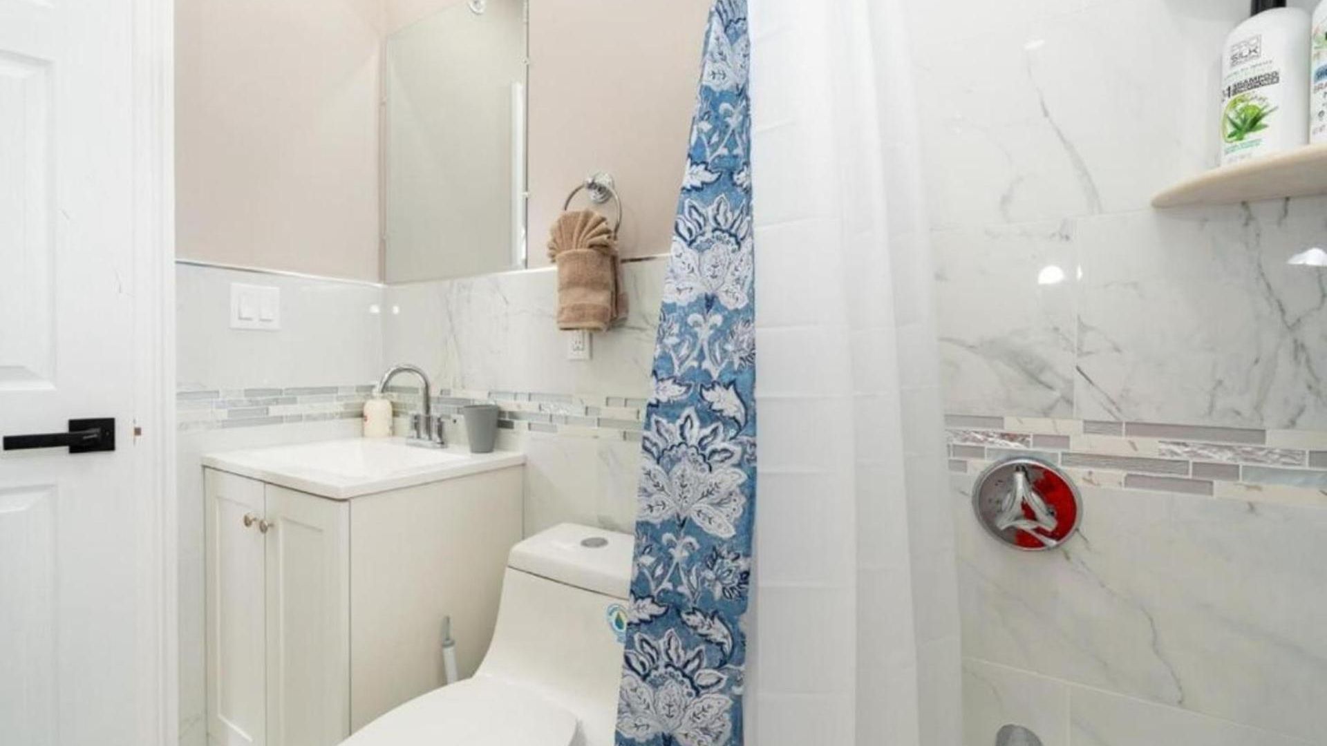 Expansive 3br Nest - Pet-friendly - Near Franklin Park & Red Line 558-2 Apartment *