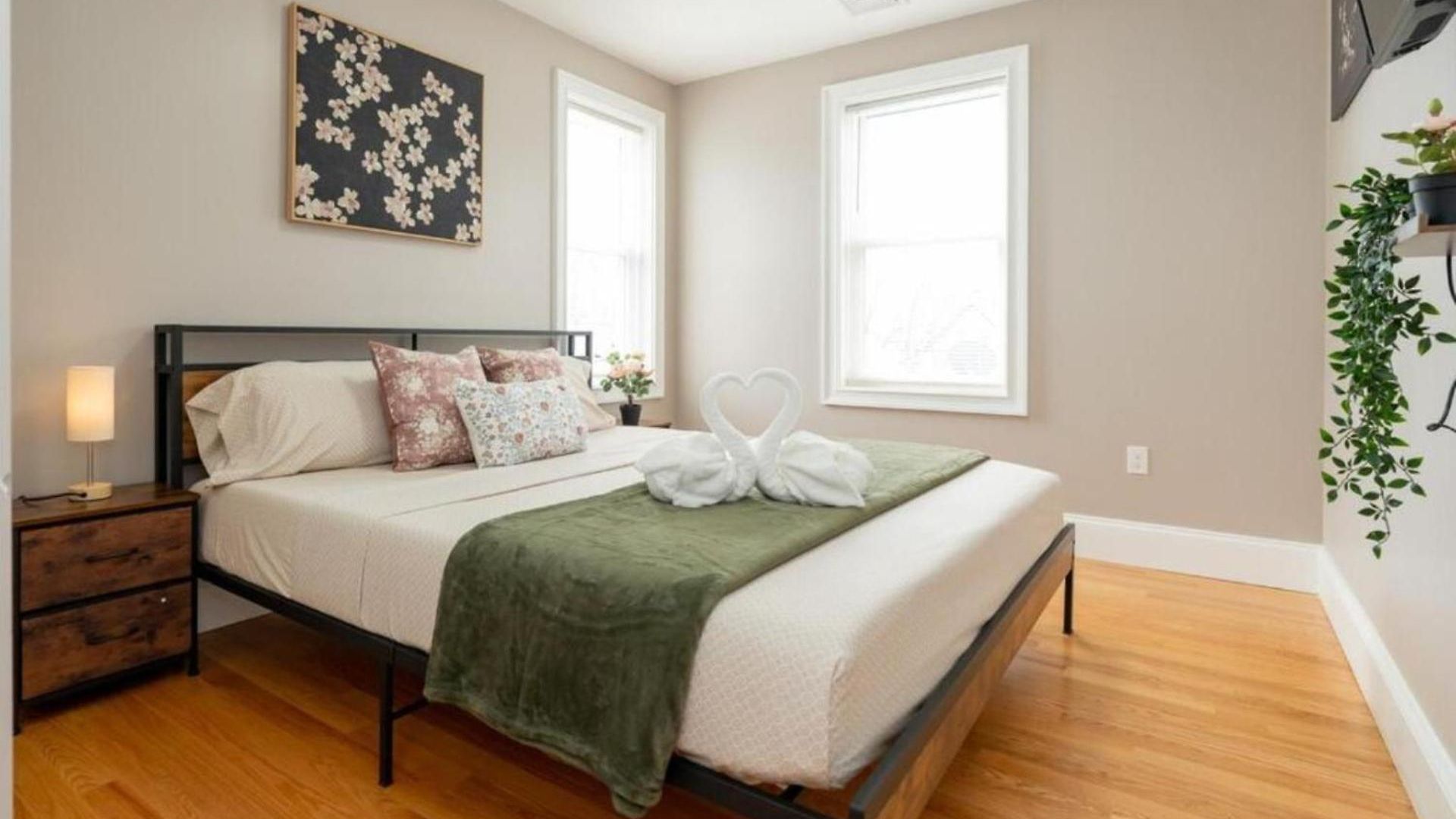 Apartment Expansive 3br Nest - Pet-friendly - Near Franklin Park & Red Line 558-2