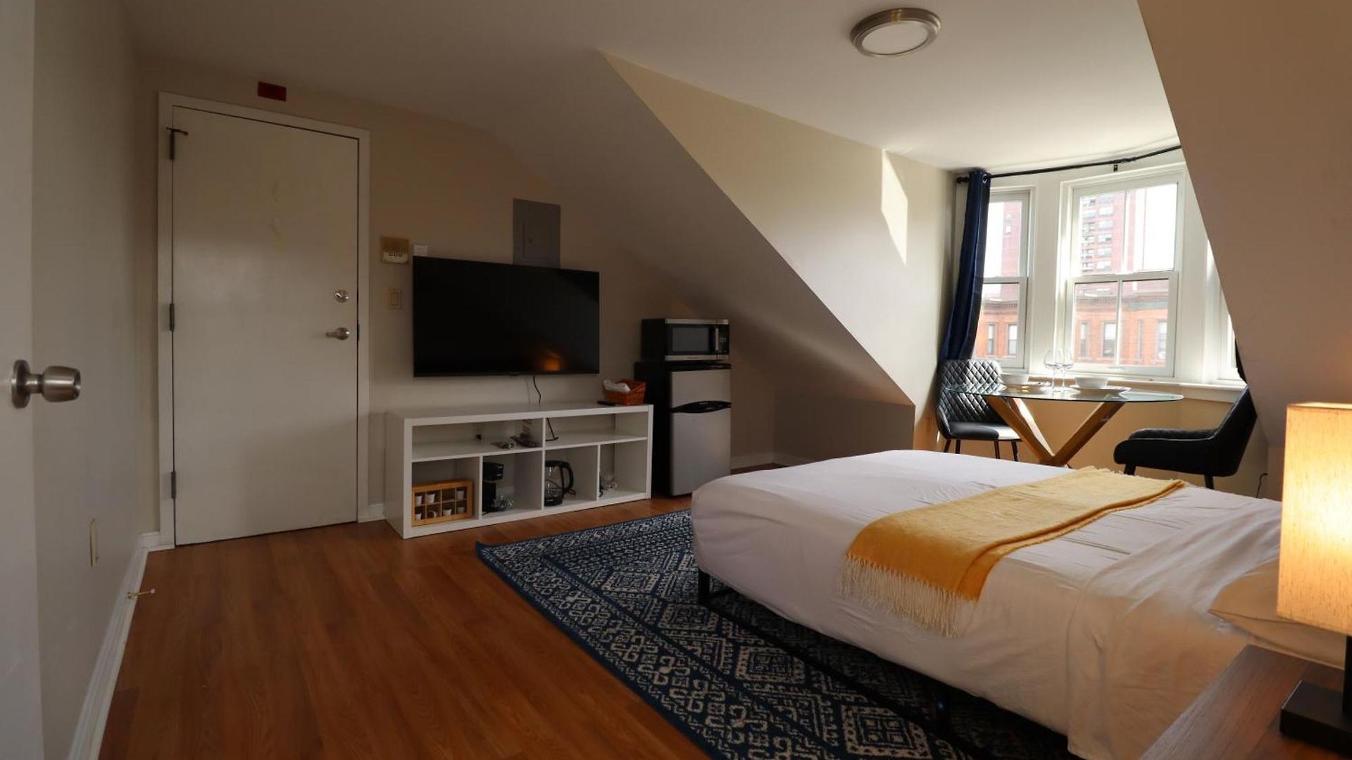 Hotel Renu On Tremont