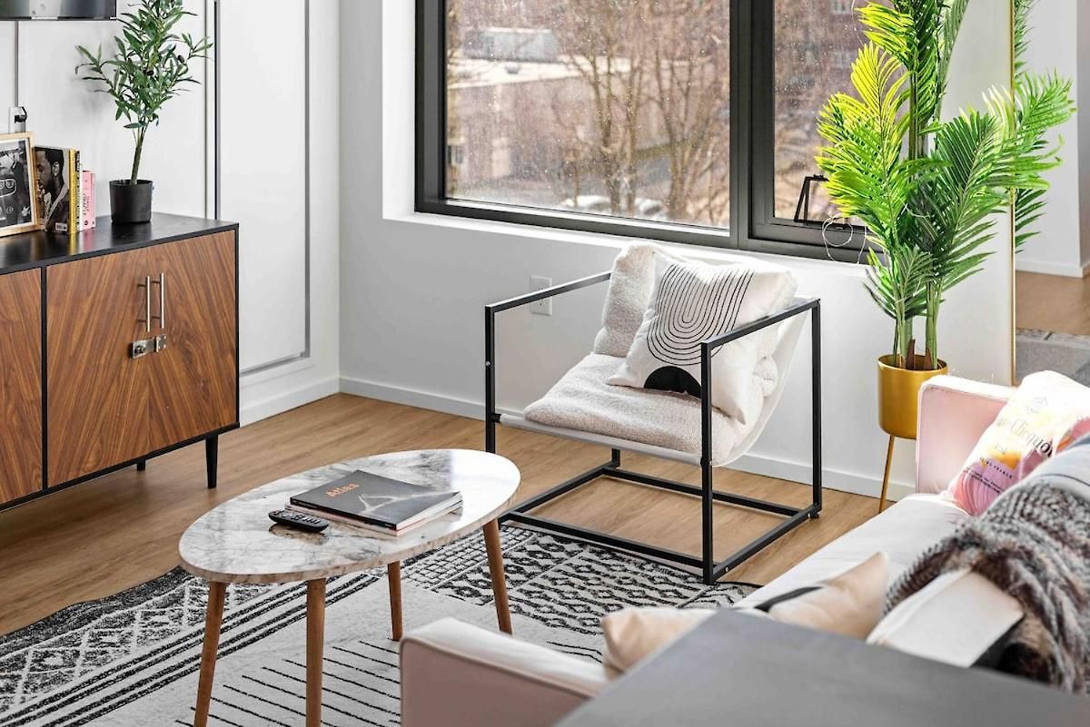 Luxury 2br In Pool Gym Apartment