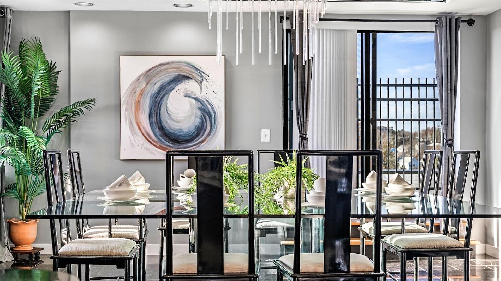 Luxury Massive Penthouse In Watertown