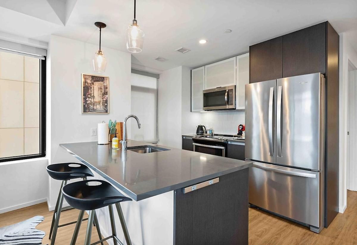 Luxury 2br In Pool Gym * Boston