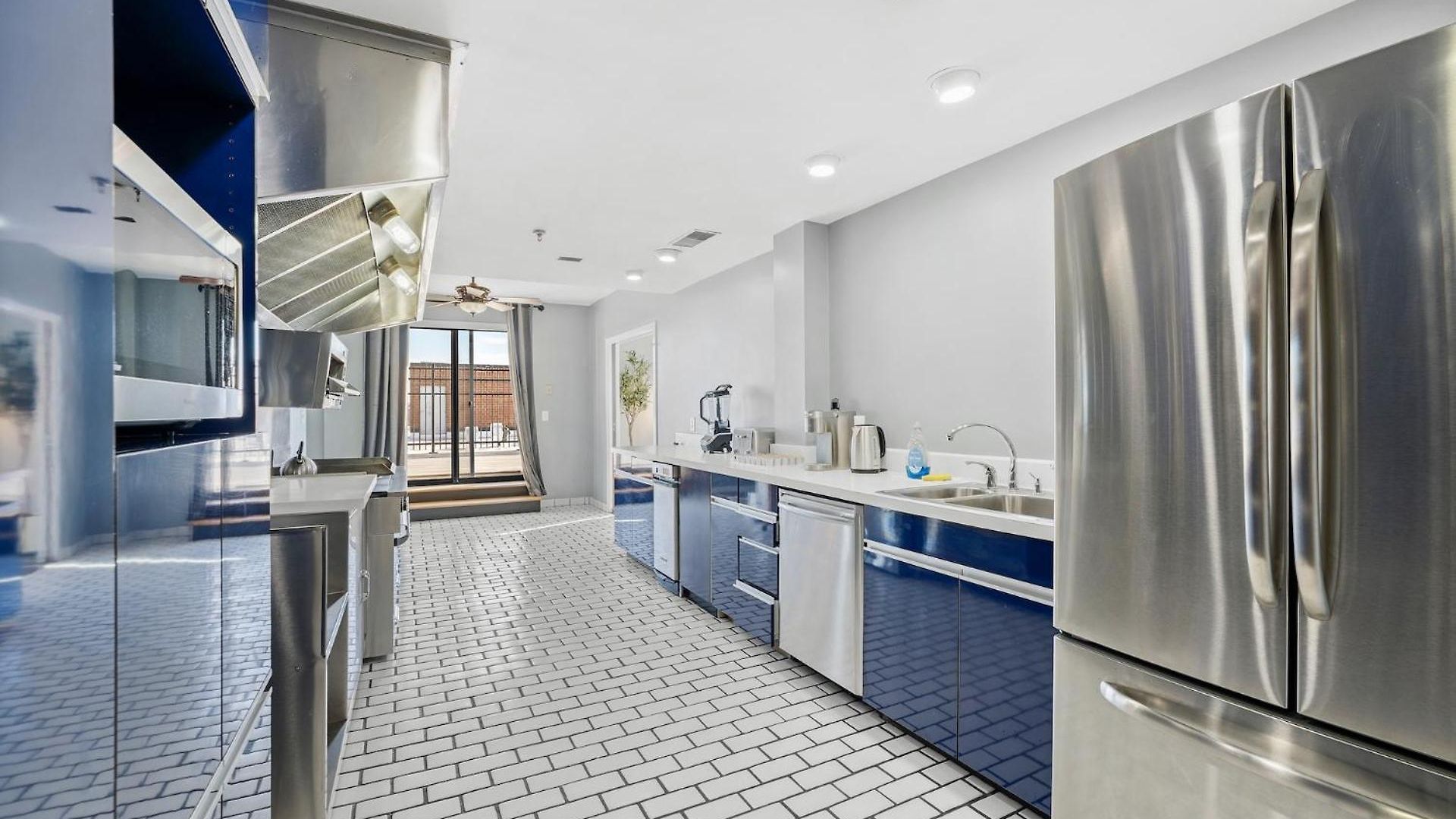 Luxury Massive Penthouse In Watertown Boston