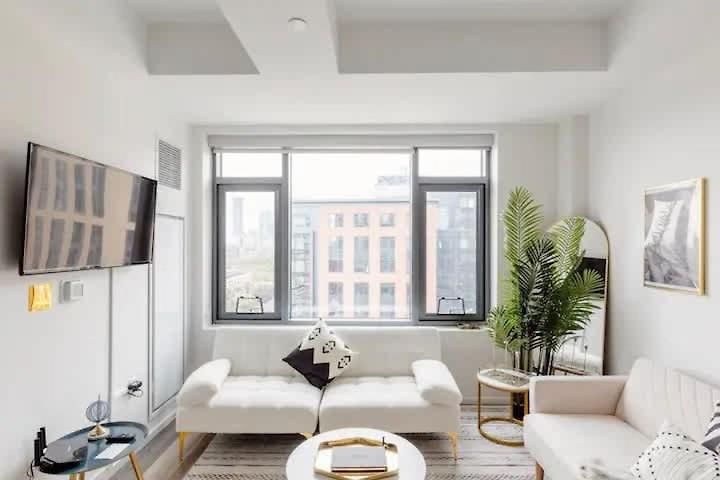 Luxury South End With Rooftop Pool Boston