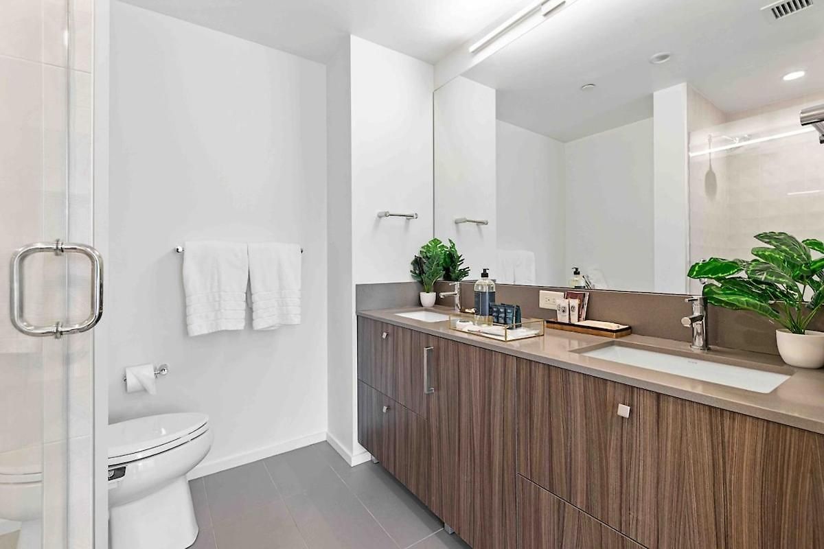 Luxury 2br In Pool Gym