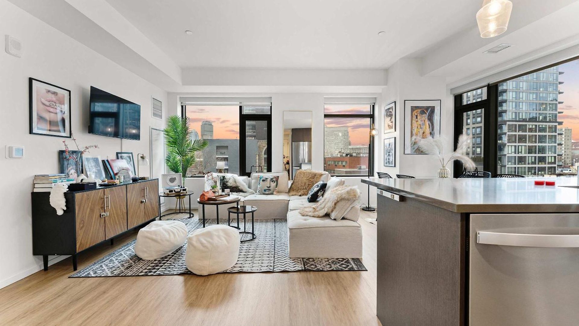 South End Ideal For Business Trips *