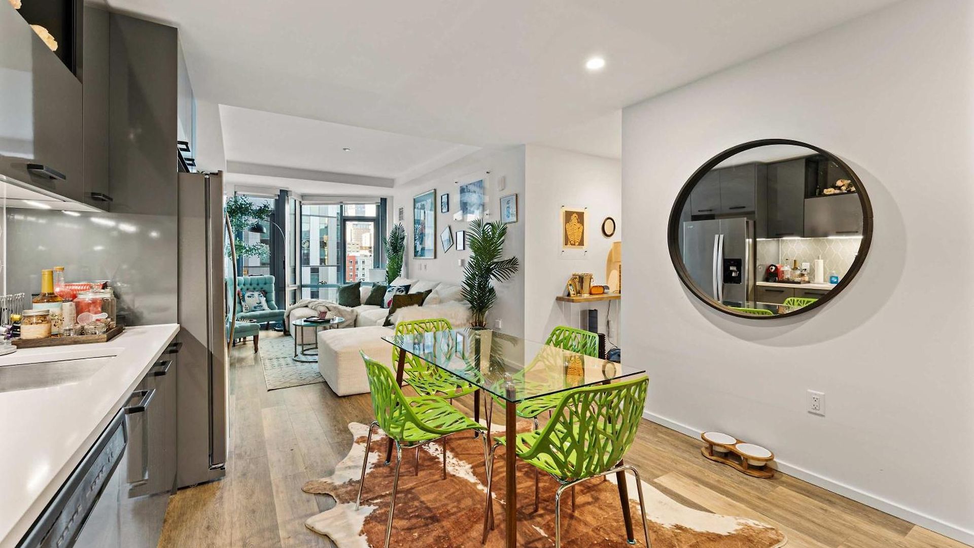 Apartment Family With Pool And Gym Lovely *