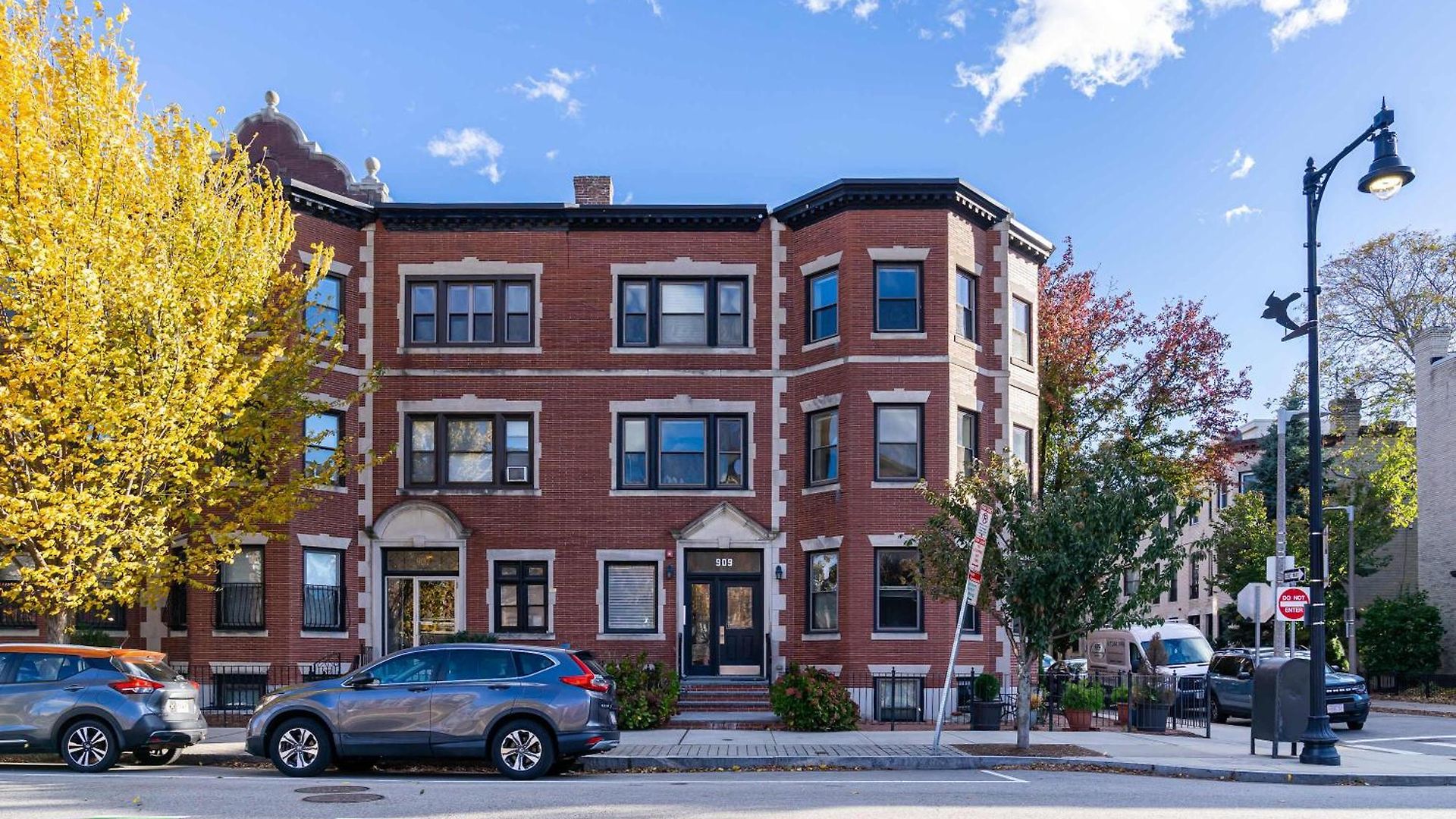 Brownstone Luxury Penthouse Boston