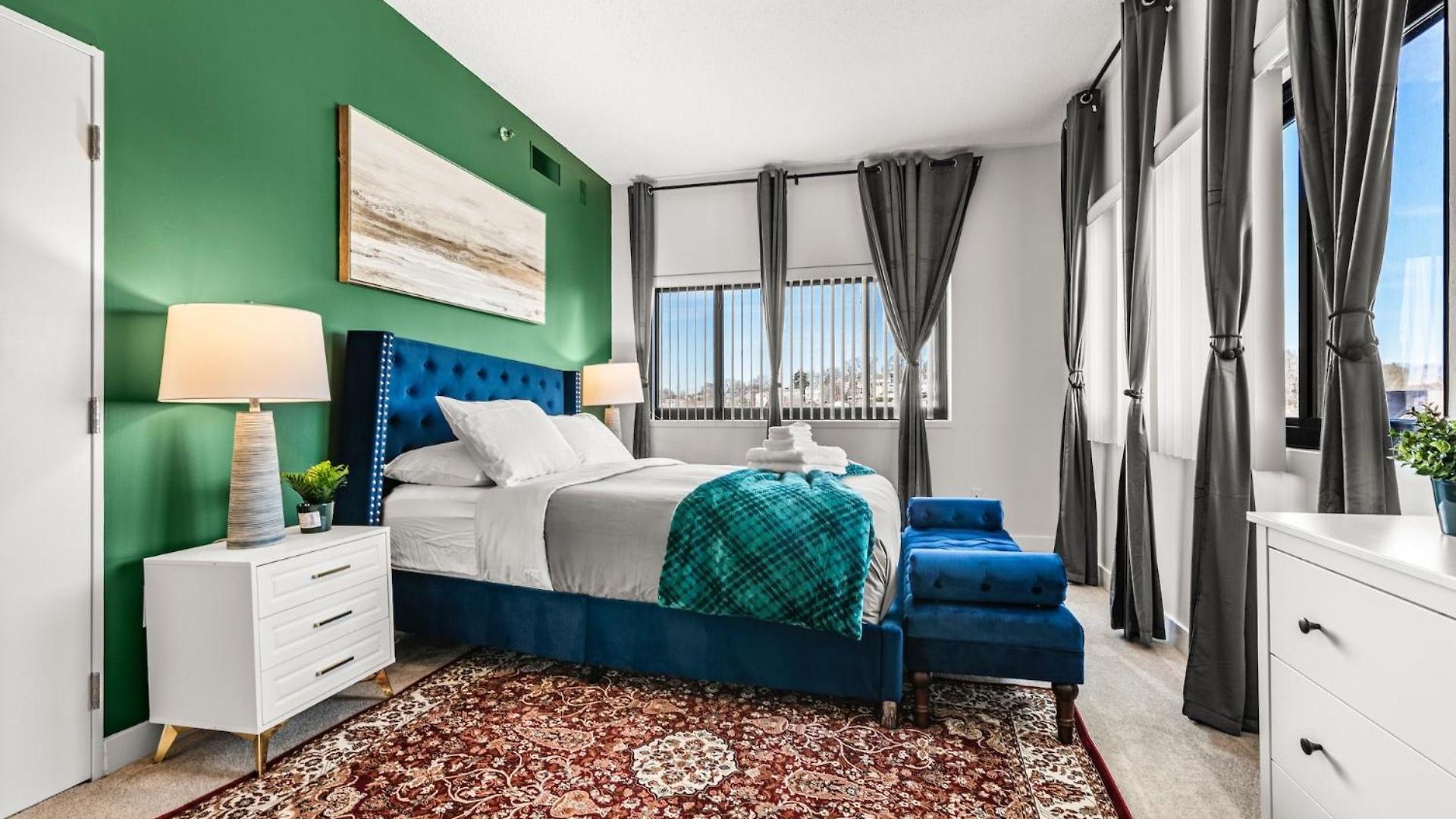 Luxury Massive Penthouse In Watertown Apartment