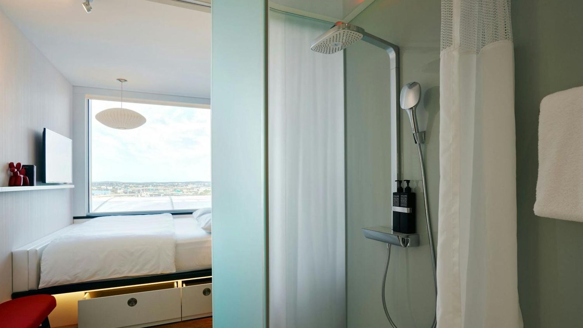 Citizenm North Station Hotel 4*