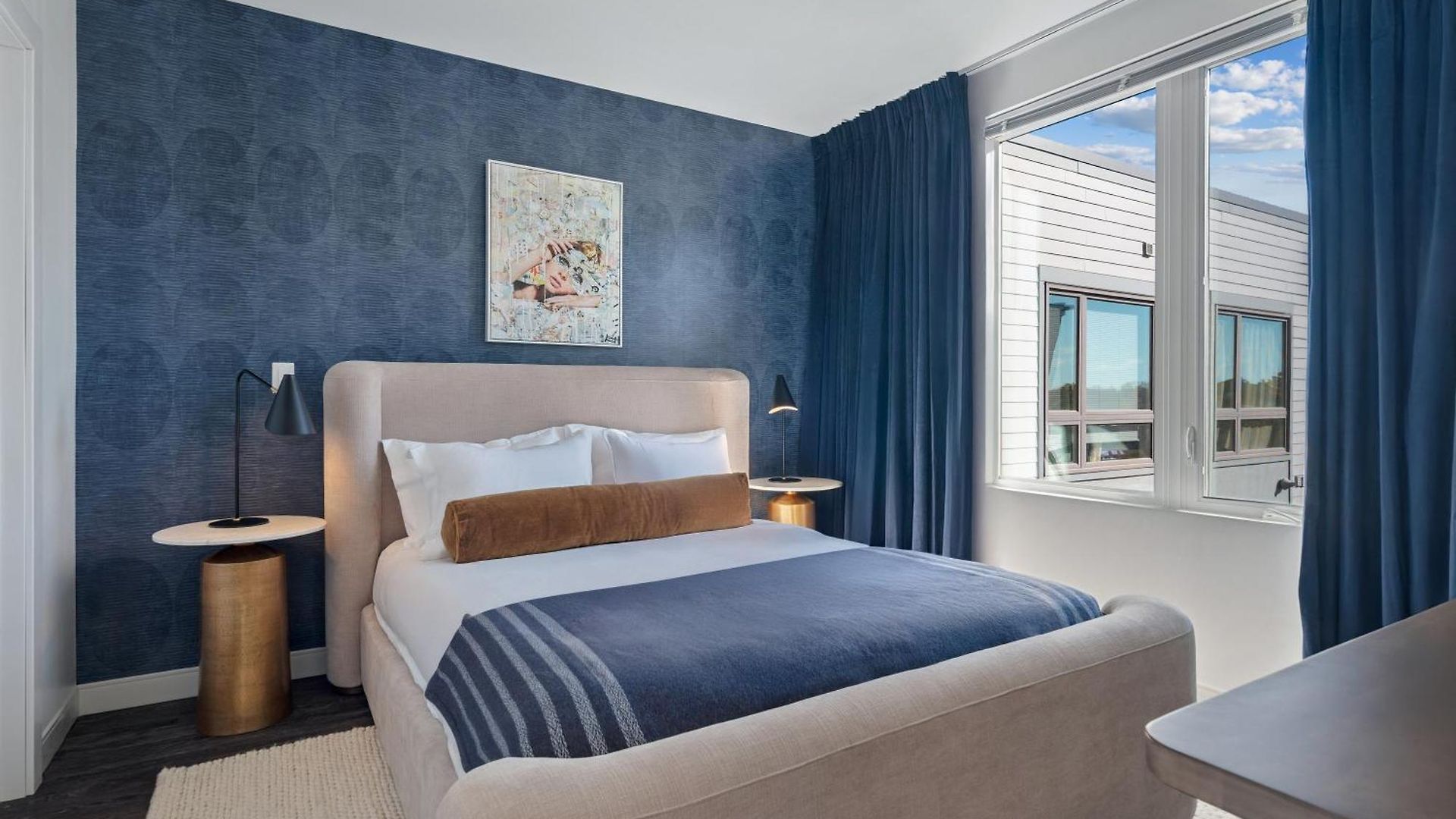 Aparthotel Hyatus Luxury Residences South Bay Designer Collection 4*