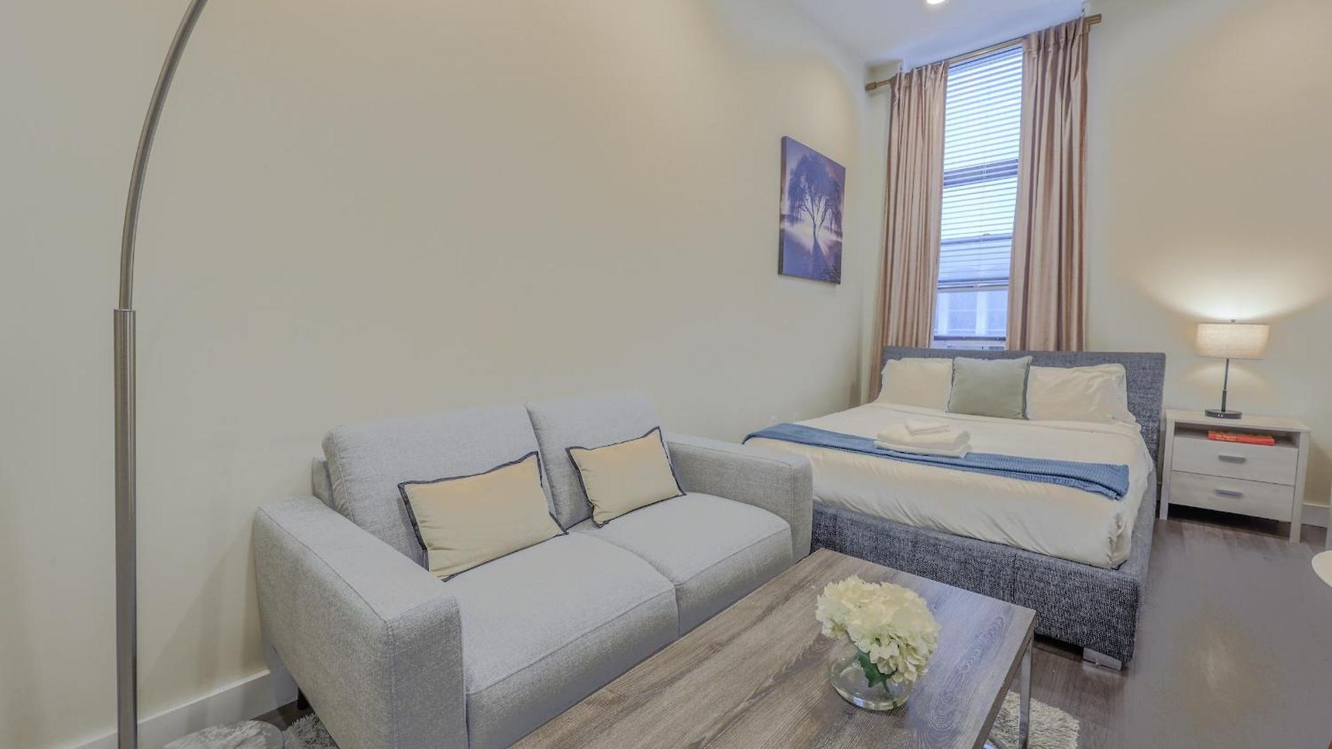 Keyless Entry Laundry In Bldg Pet Friendly Apartment