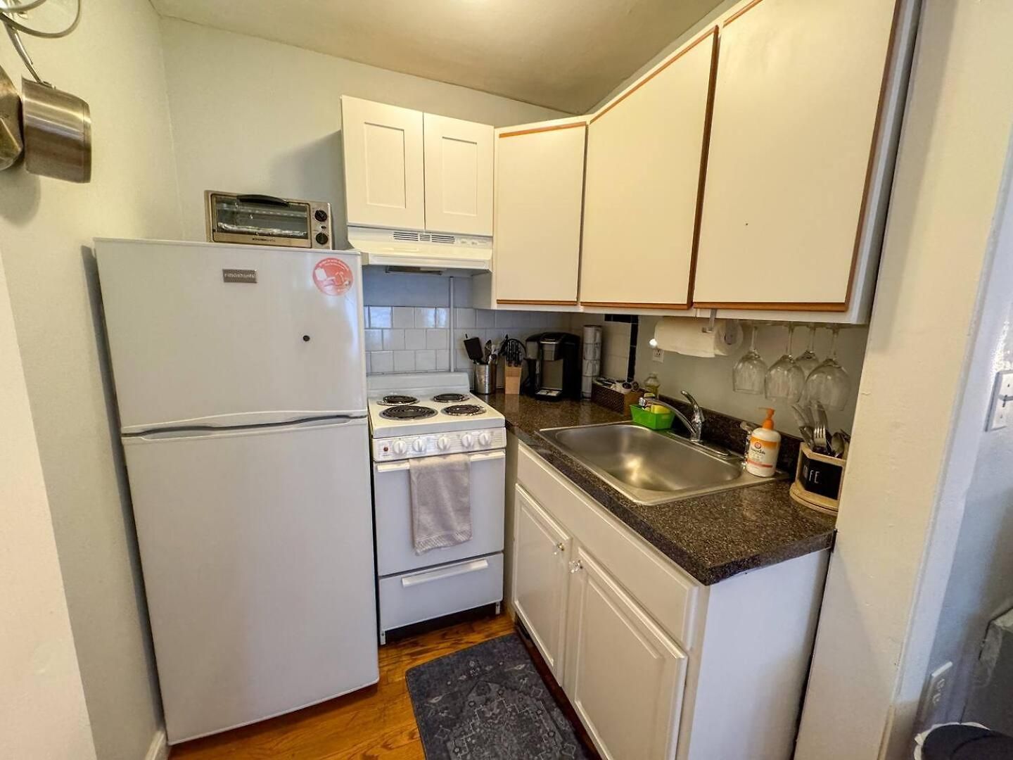 Oversized Furnished Brownstone In Back Bay * Boston