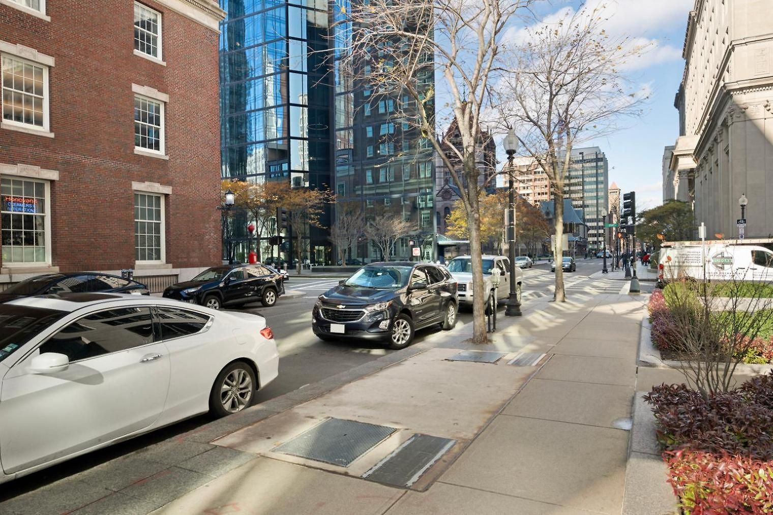 Back Bay 1br W Wd Gym Doorman Nr T Station Bos-86