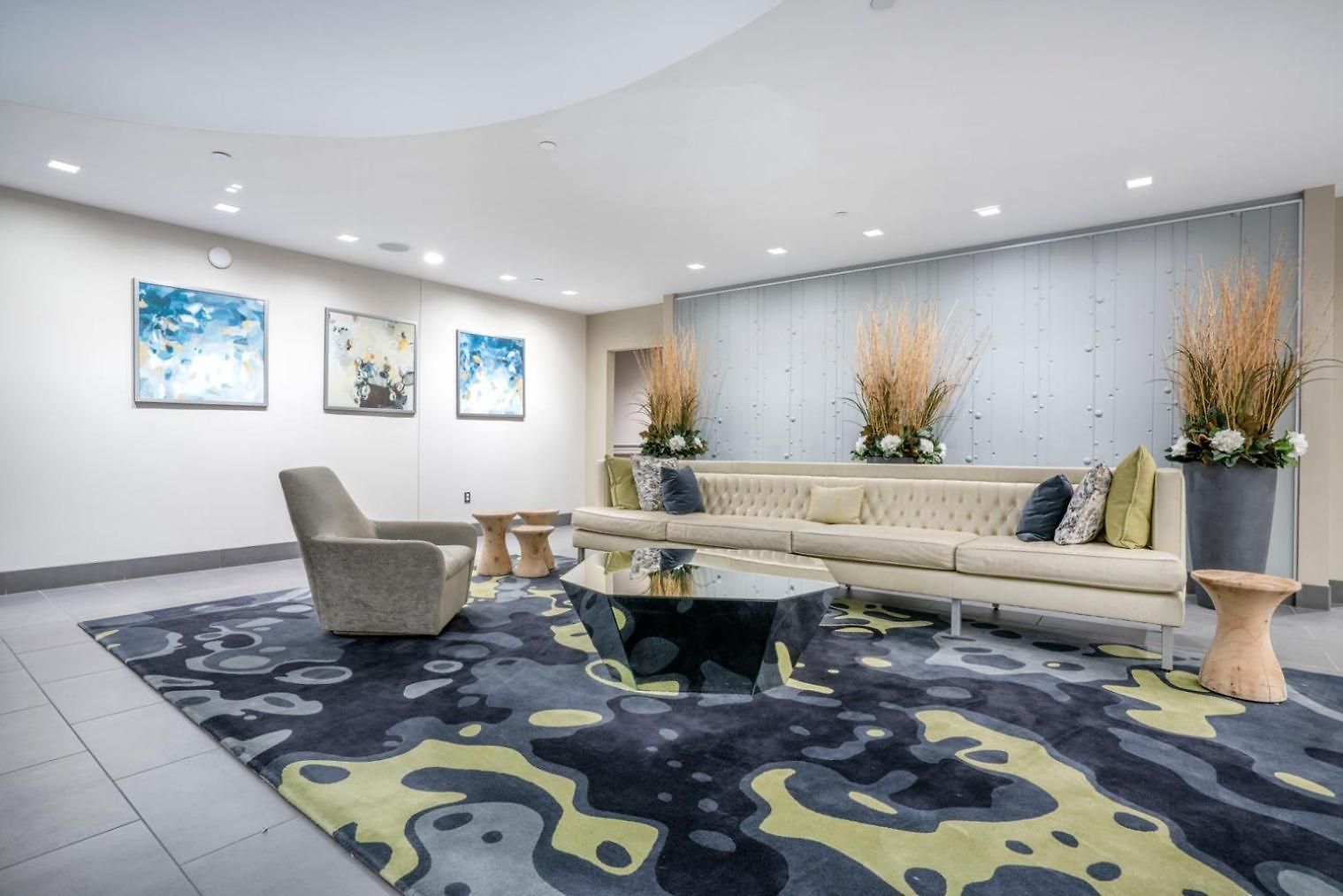 Apartment Back Bay 2br W Gym Nr Prudential Center Bos-299a