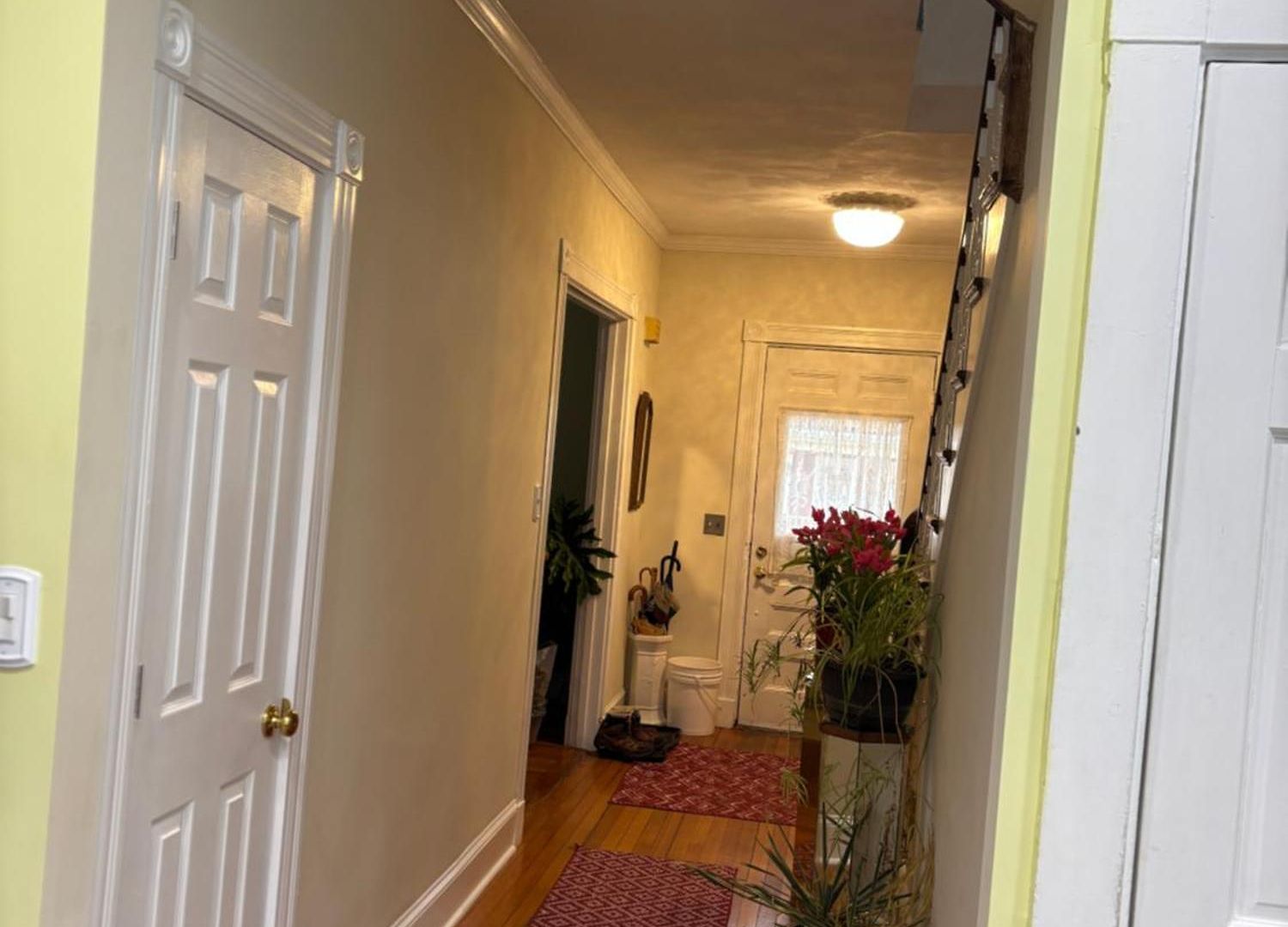Homestay Private Bedroom Near Train&buses *