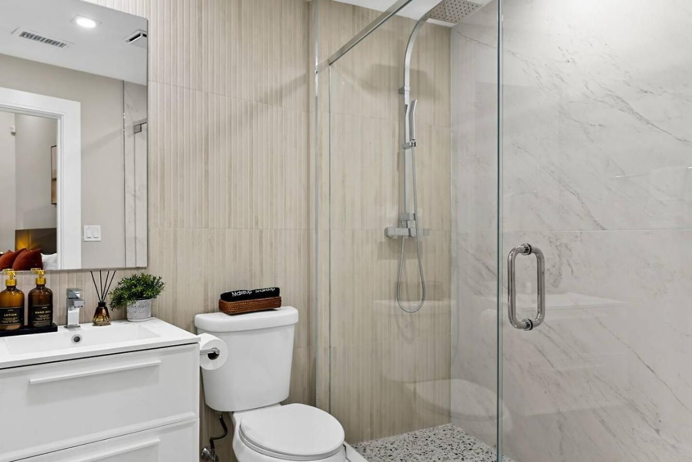 Holiday home Downtown With Game & Free Parking Near Quincy Market & Water Front Boston