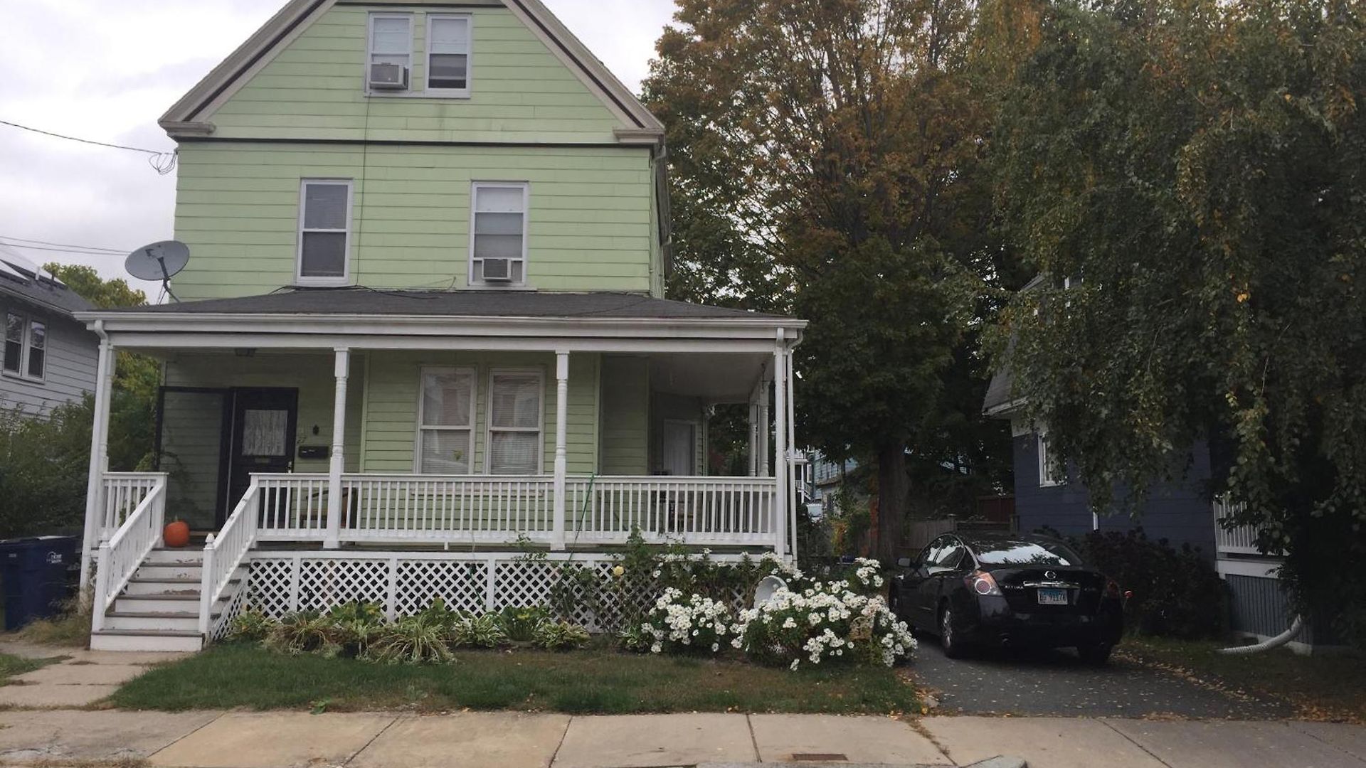 Private Bedroom Near Train&buses Homestay Boston