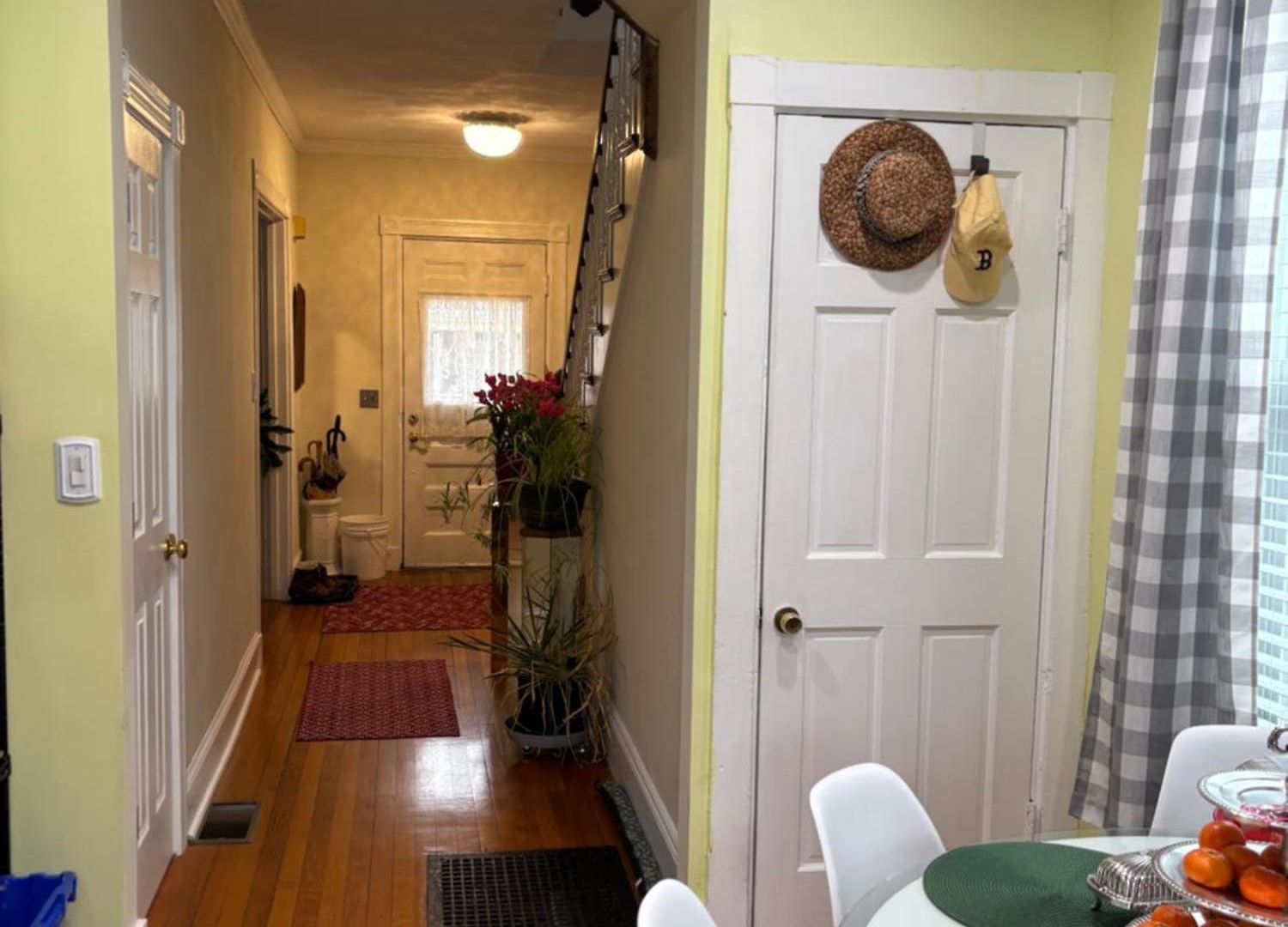 Homestay Private Bedroom Near Train&buses *
