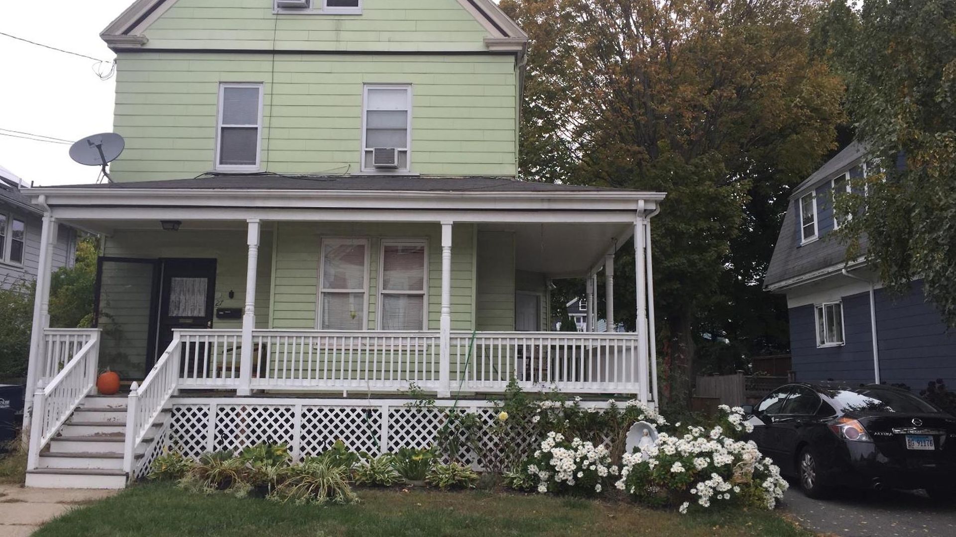 Private Bedroom Near Train&buses Homestay Boston