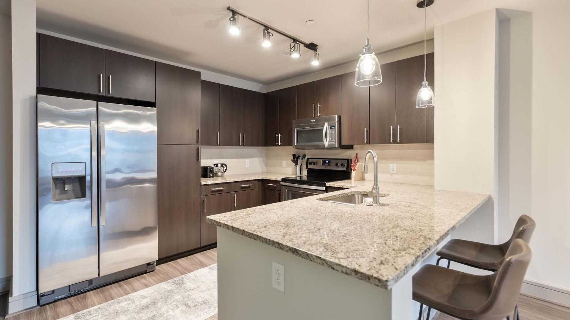Stylish Downtown Seaport Apartment Boston