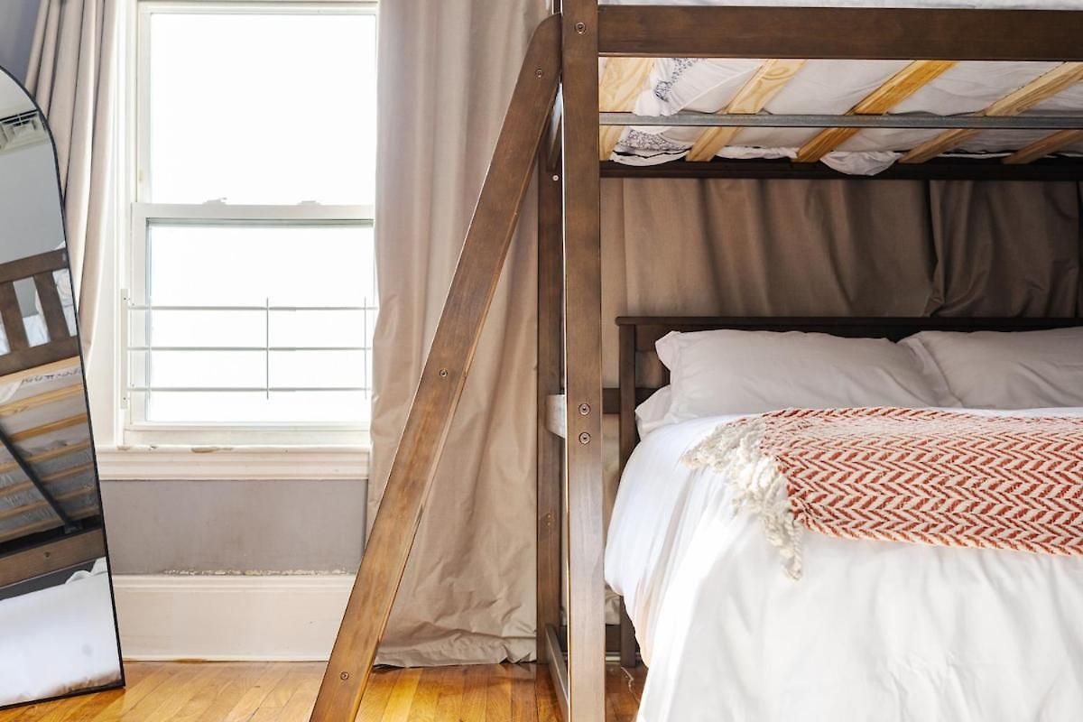 Apartment Cozy 3bd, 1ba In - Franklin Park Zoo, Common Boston