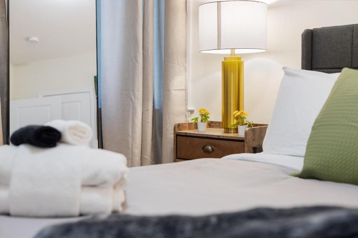 Beautiful 2br In Savin Hill