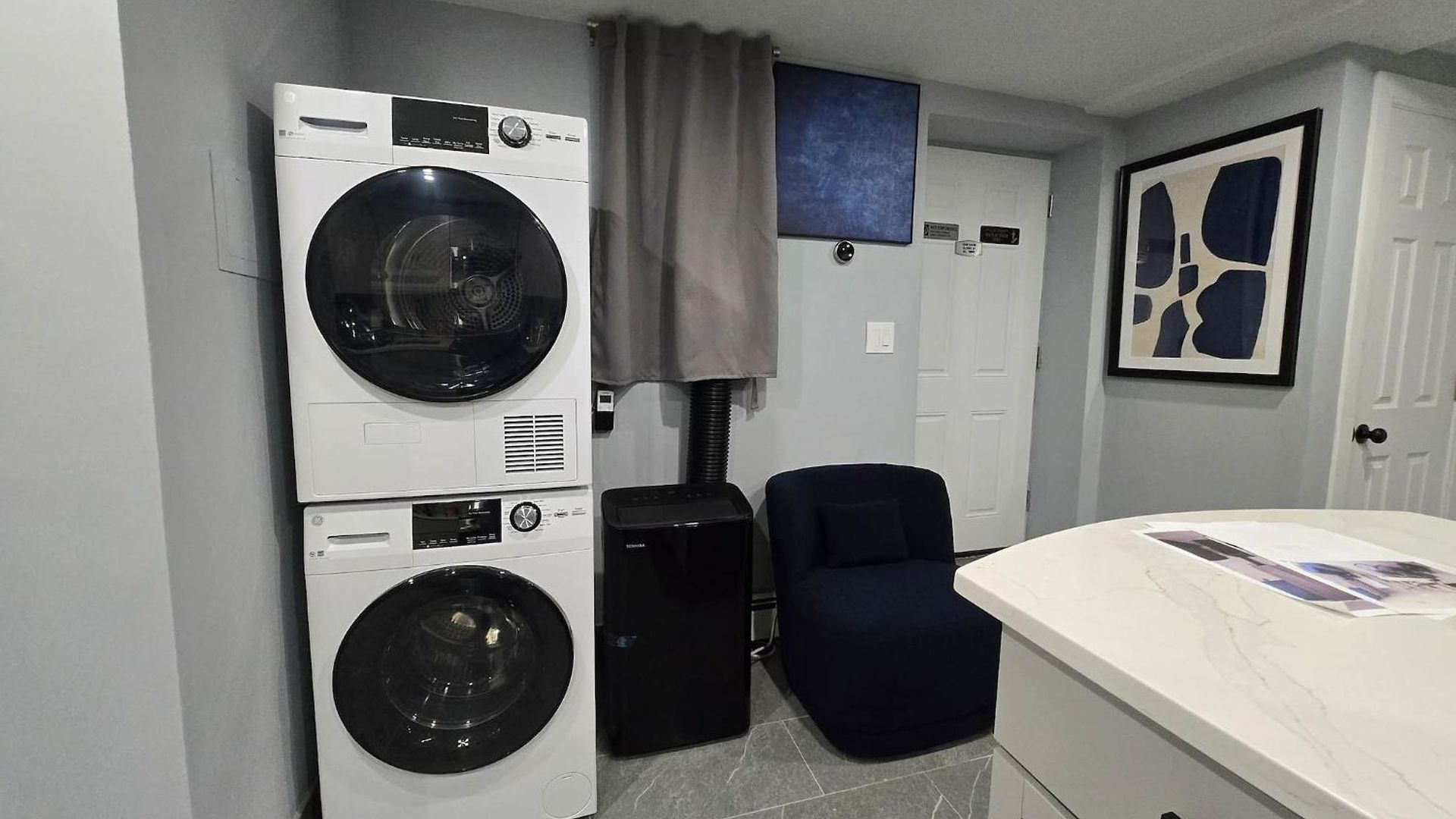 2br Lower Garden-level 20min * Boston