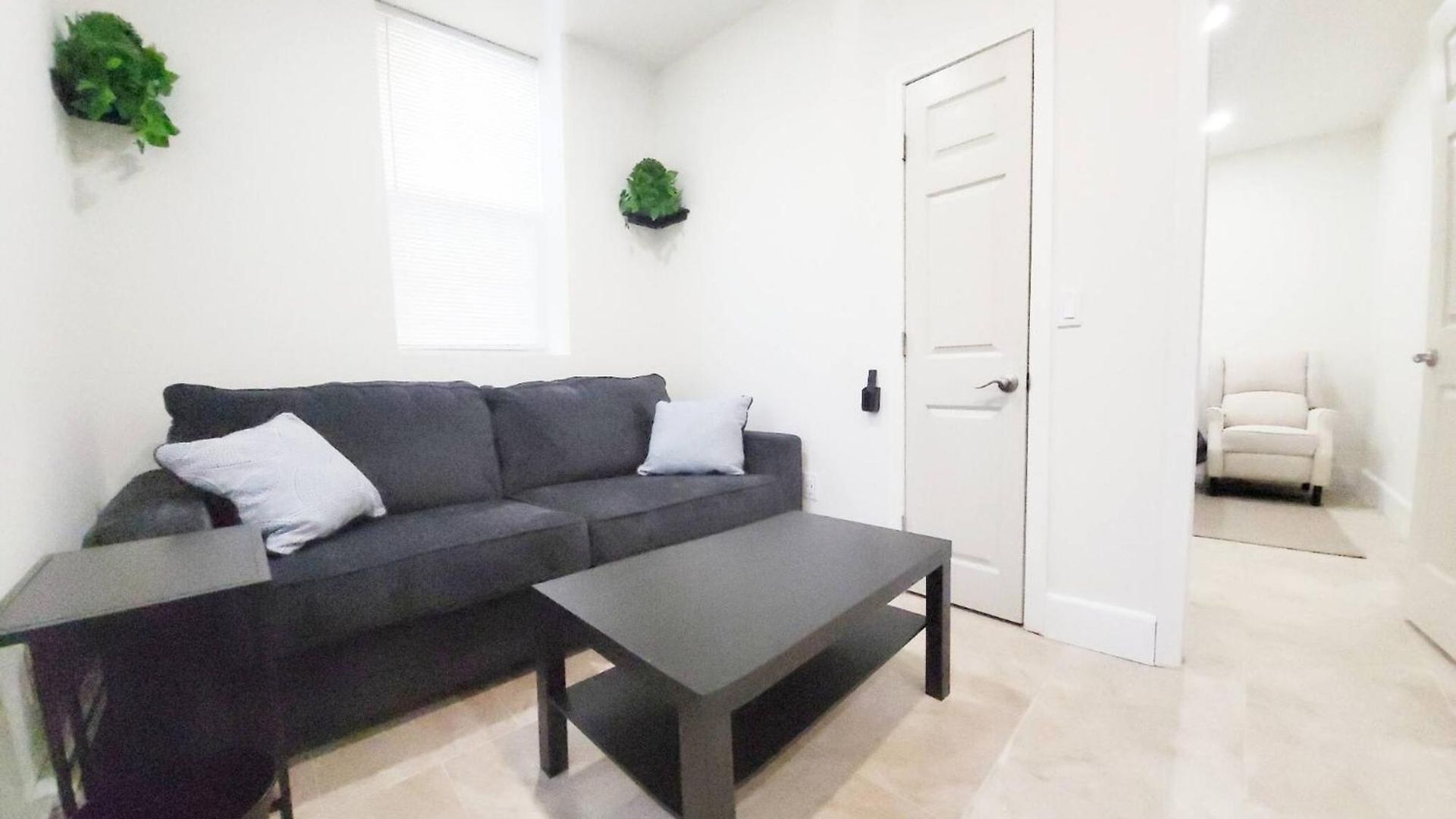 1-bedroom Apt-7b1 20-minuite To Downtown Apartment Boston