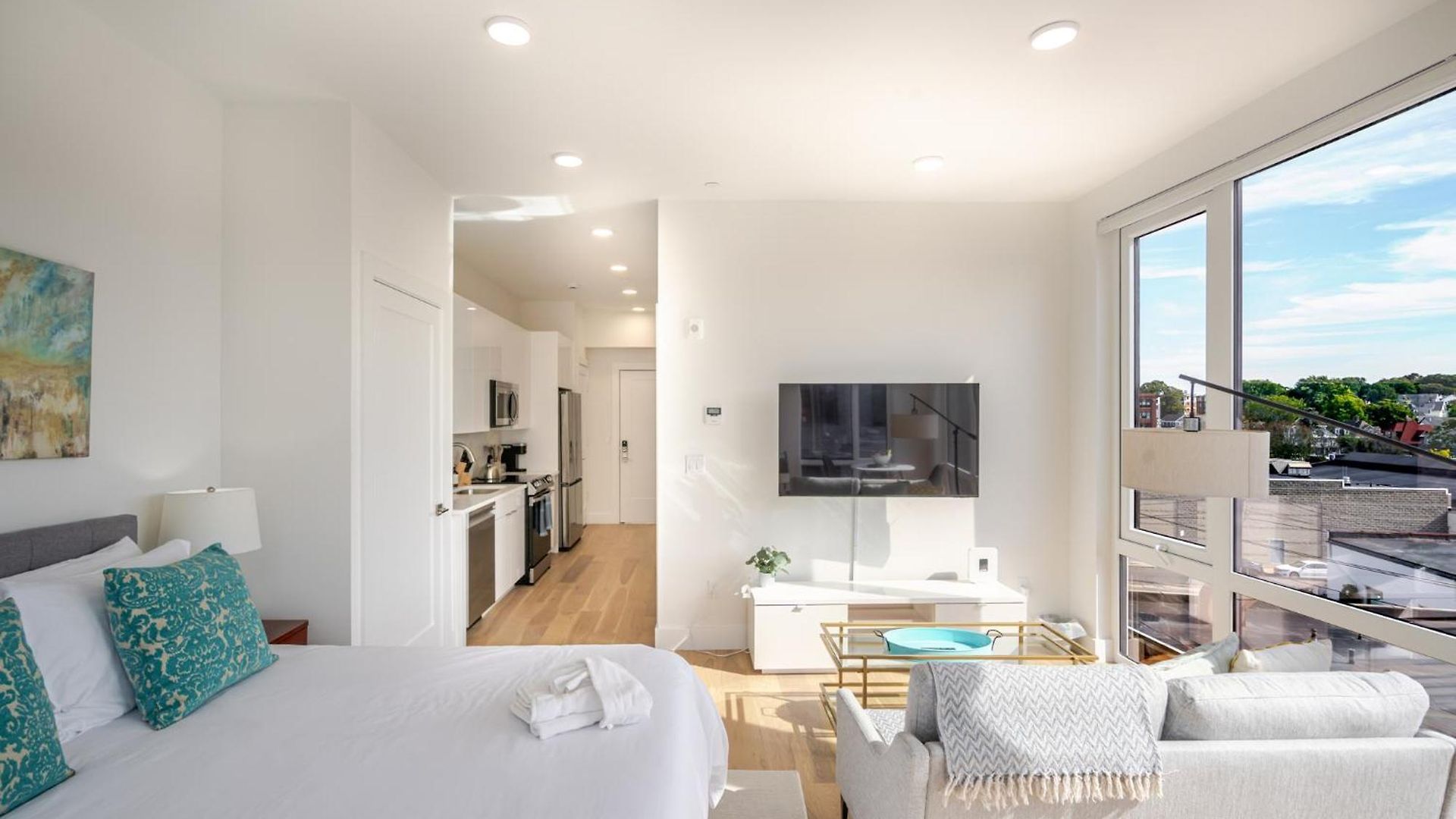 Apartment Landing Luxury Studio, Roof Deck, Near Mbta